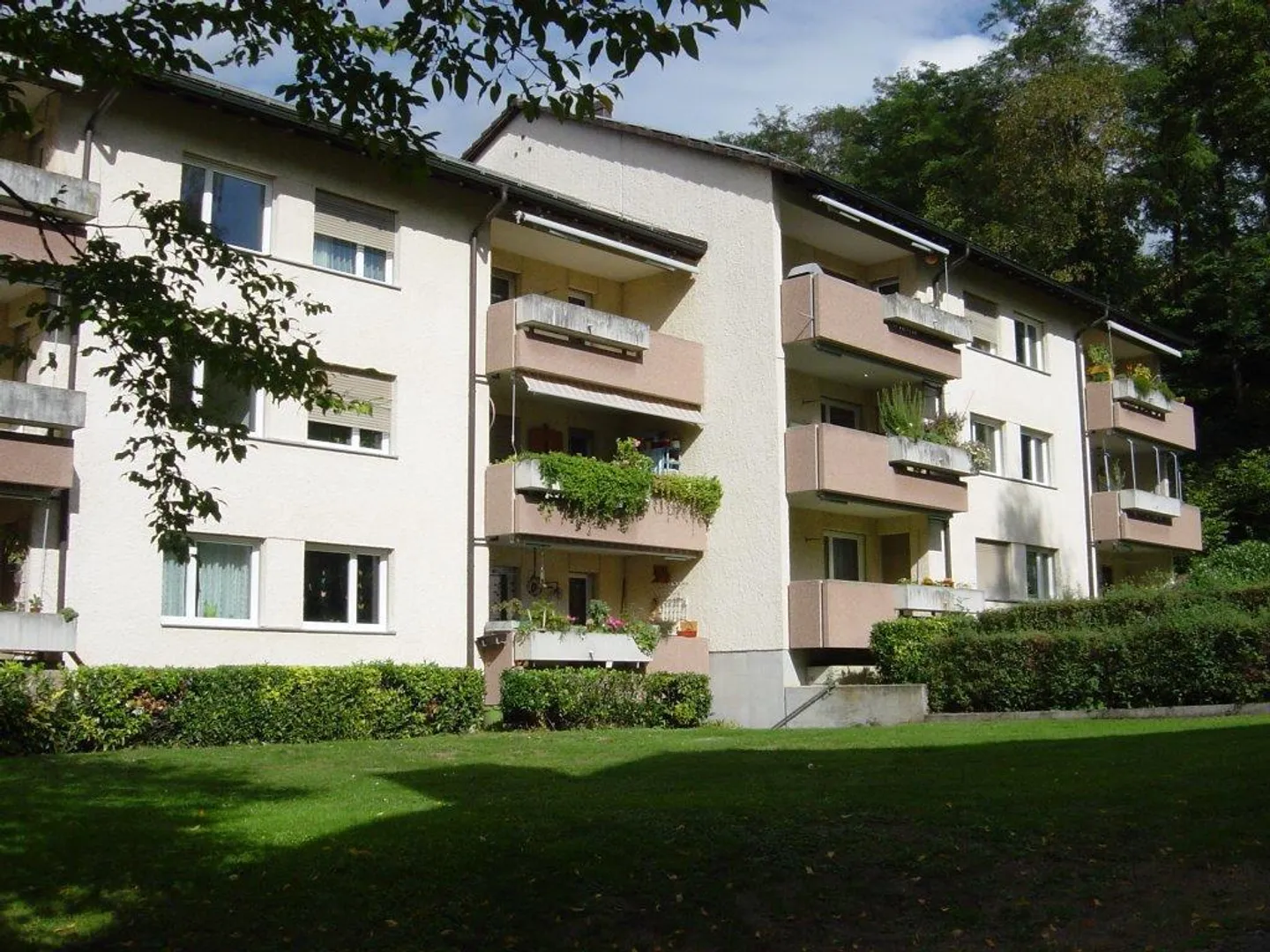Geräumige, helle Dach-Wohnung - Foto 1 von 7