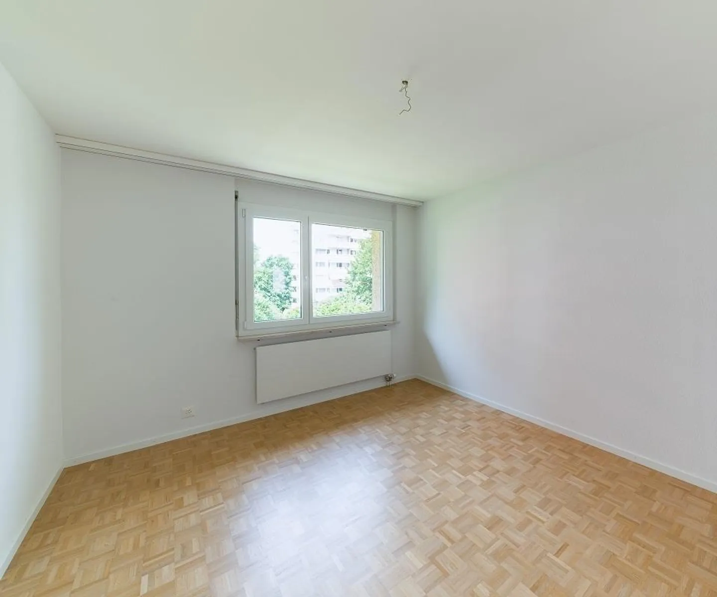 Geräumige, helle Dach-Wohnung - Foto 2 von 7