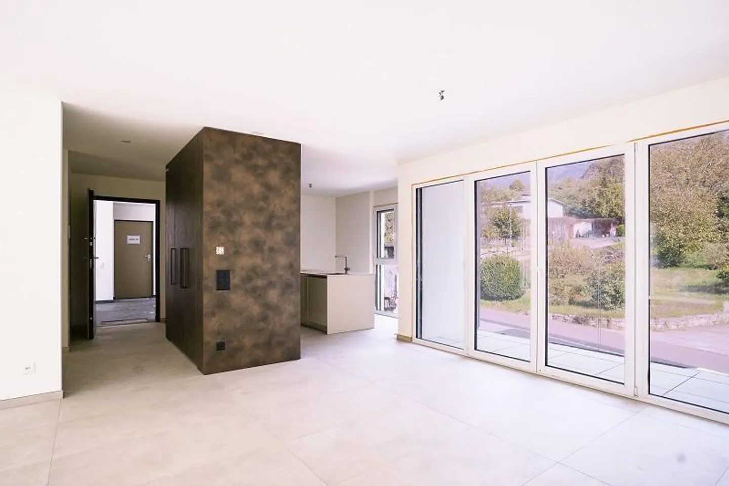 4 1/2-Room New Garden Apartment - Photo 4 of 32