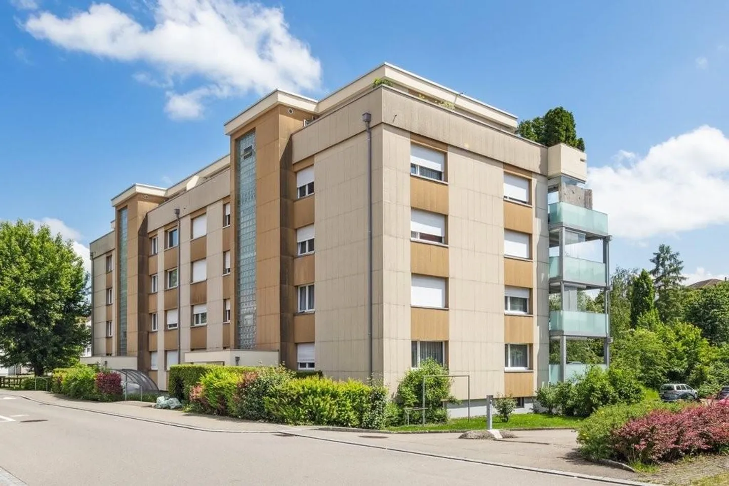 Geräumige Wohnung in ruhiger Lage - Foto 2 von 8