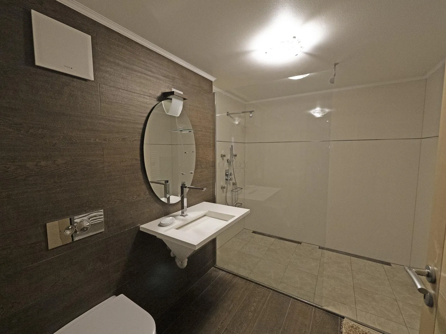 Villa a schiera di alta gamma in un bellissimo e molto esclusivo contesto verde - Foto 12 di 13