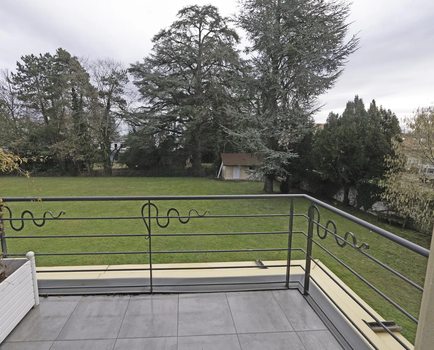 Villa a schiera di alta gamma in un bellissimo e molto esclusivo contesto verde - Foto 1 di 13