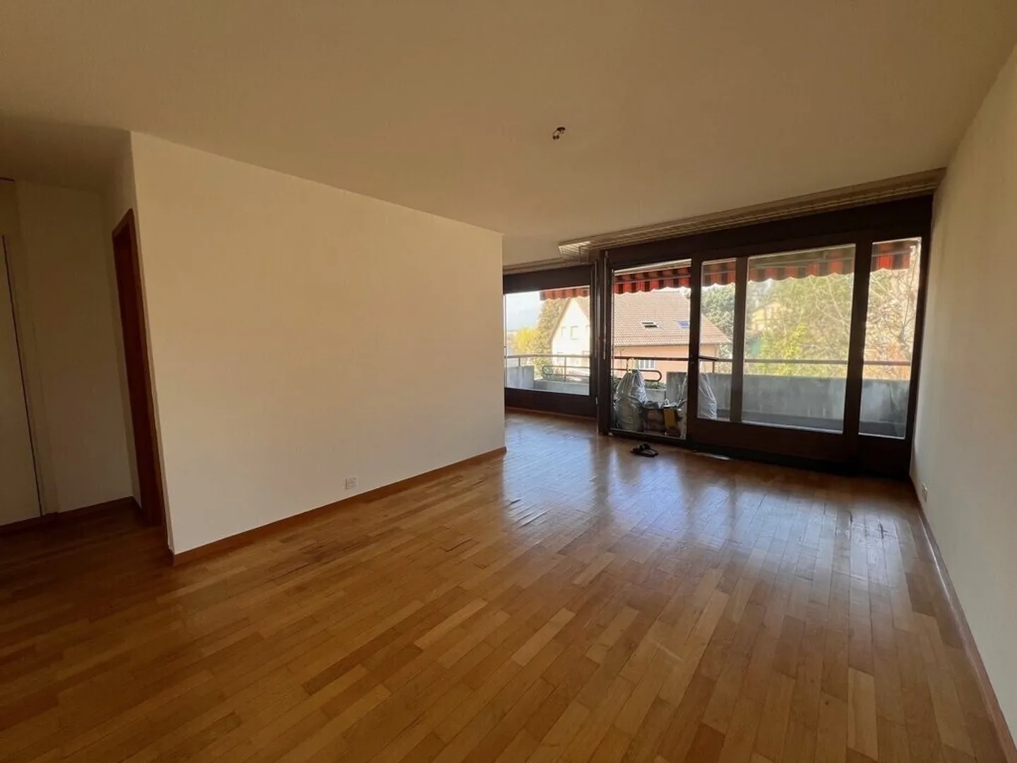 Appartamento di 2,5 locali in affitto a Renens - Foto 2 di 8