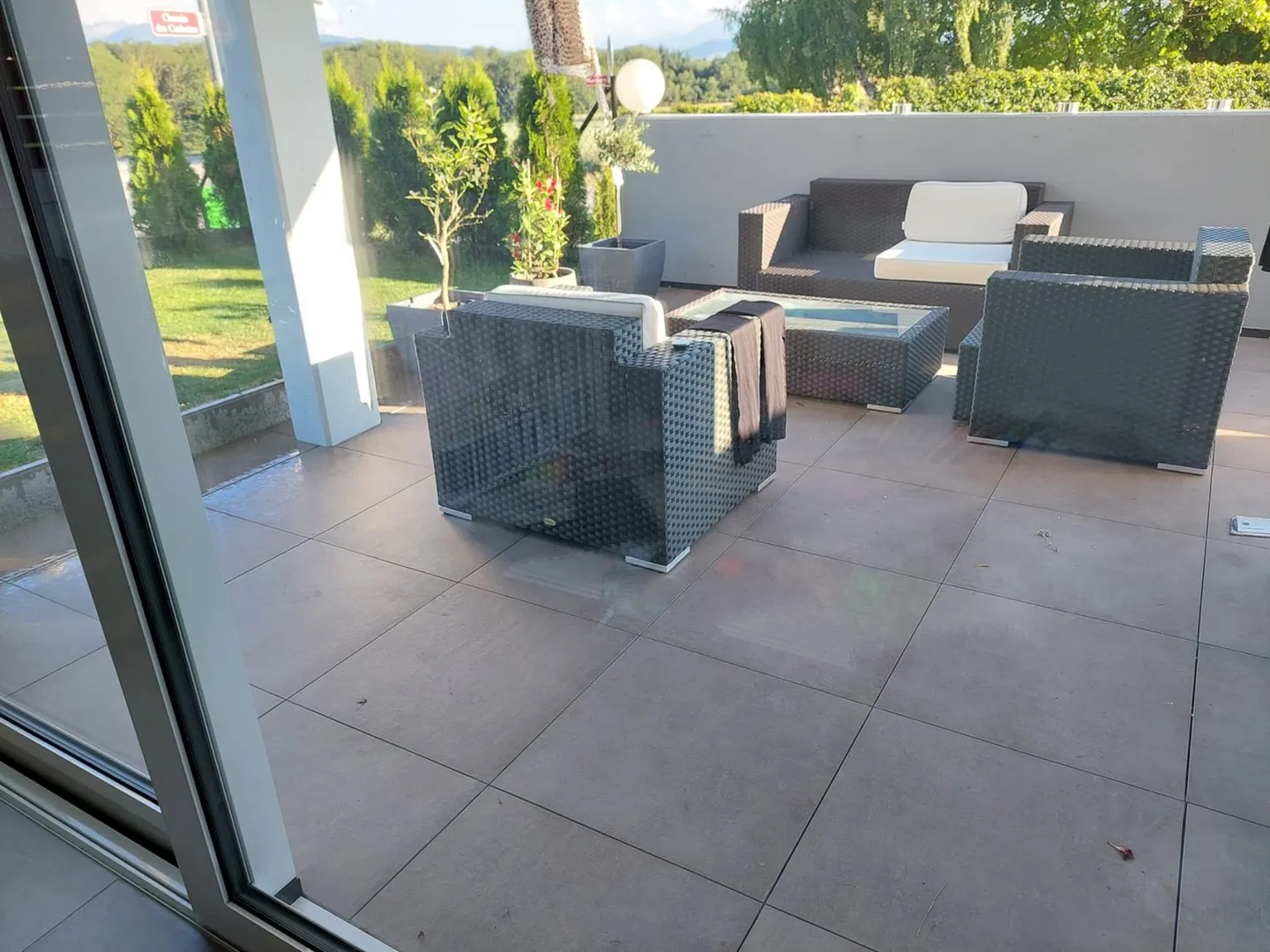 Magnifique maison lumineuse de 4.5 pièces de 106 m² avec terrasse et jardin clôturé - Montet (Glâne) - Photo 10 sur 12