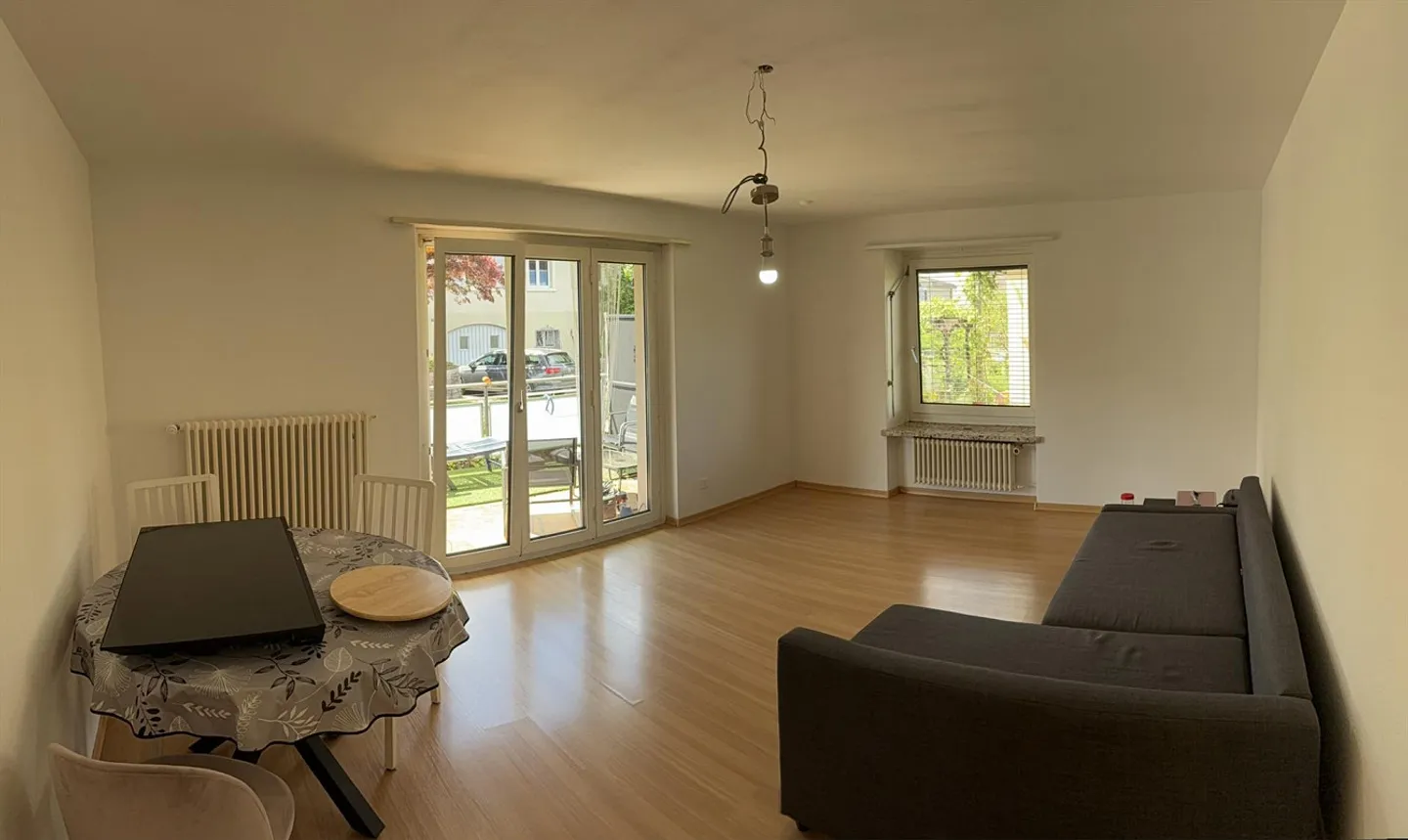 Appartement 4.5 pièces avec chambre mansardée supplémentaire, dans un emplacement très calme - Photo 1 sur 27