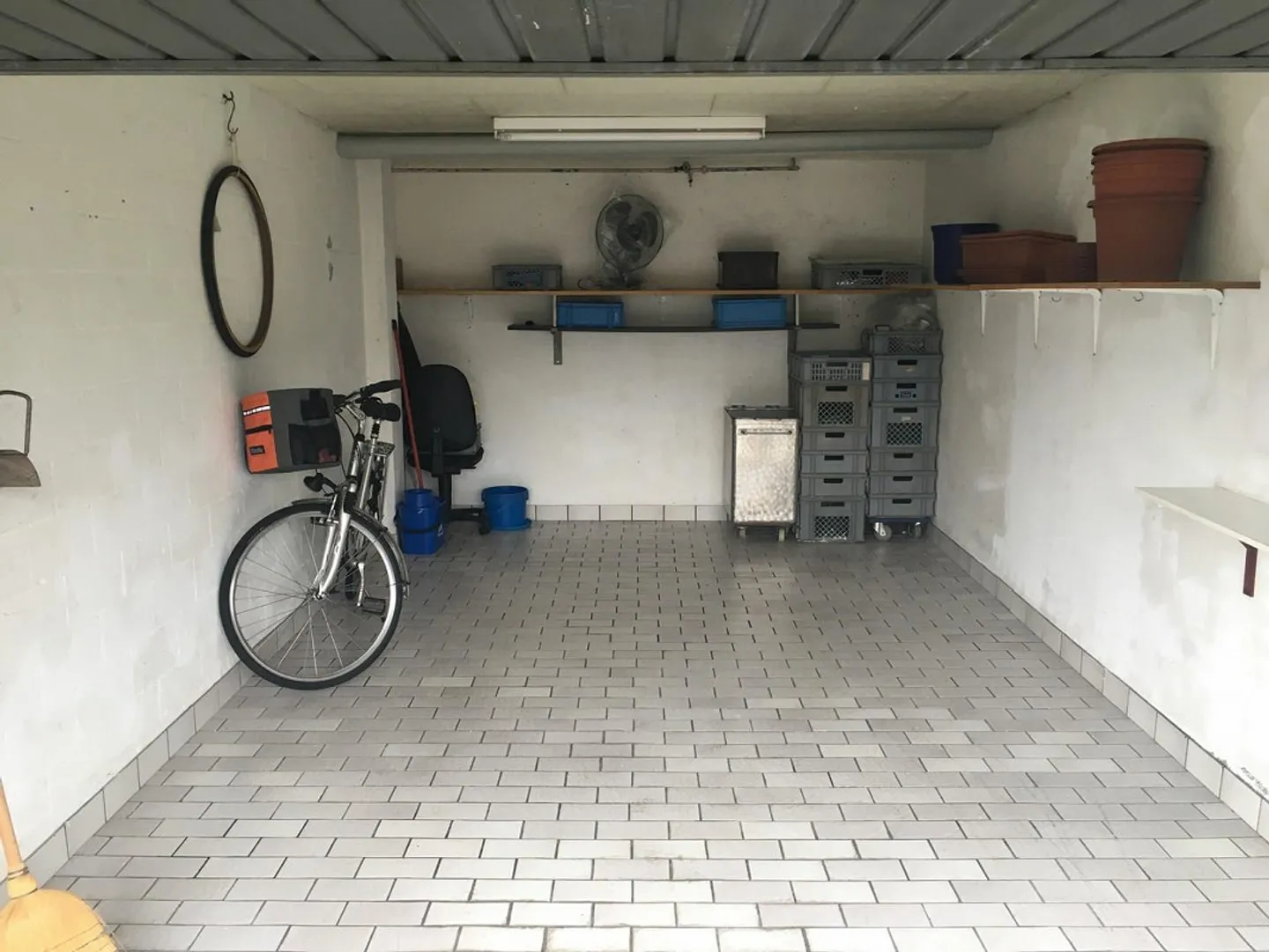 Appartement 4.5 pièces avec chambre mansardée supplémentaire, dans un emplacement très calme - Photo 22 sur 27