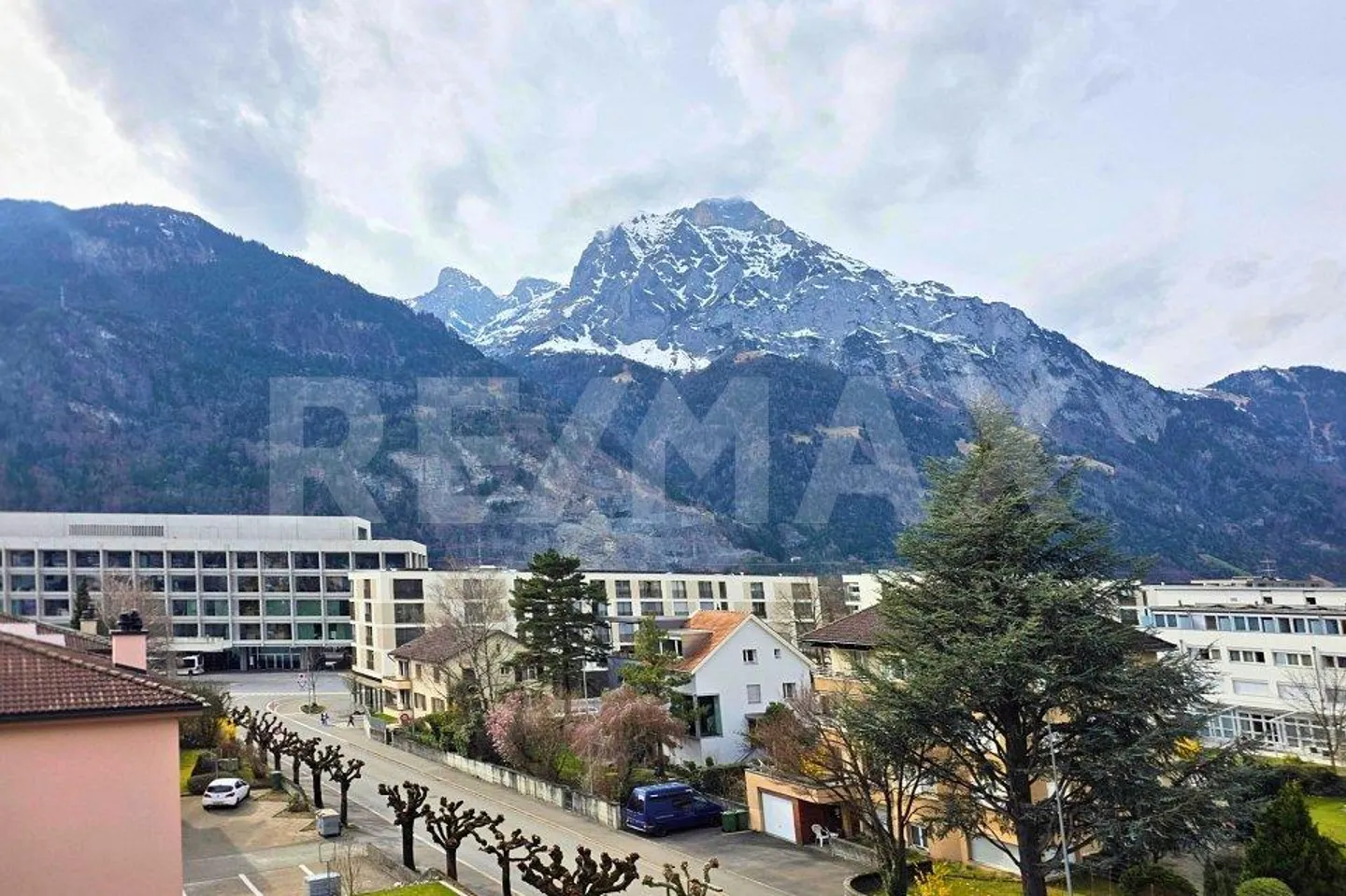 Loft-style penthouse apartment in a central location in Altdorf, Uri, first rental - Photo 13 of 13