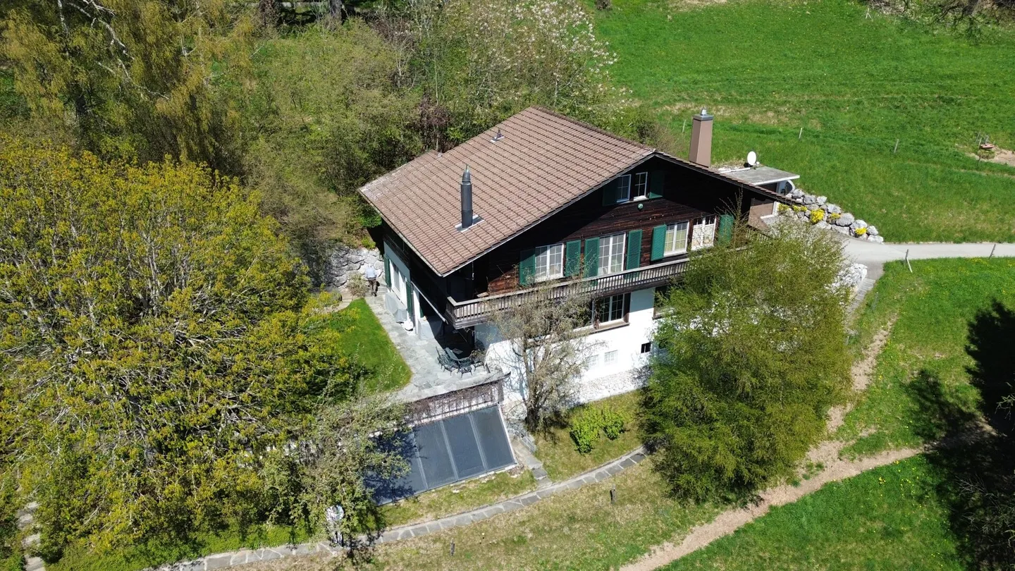 7.5-Room Country House - Photo 4 of 25