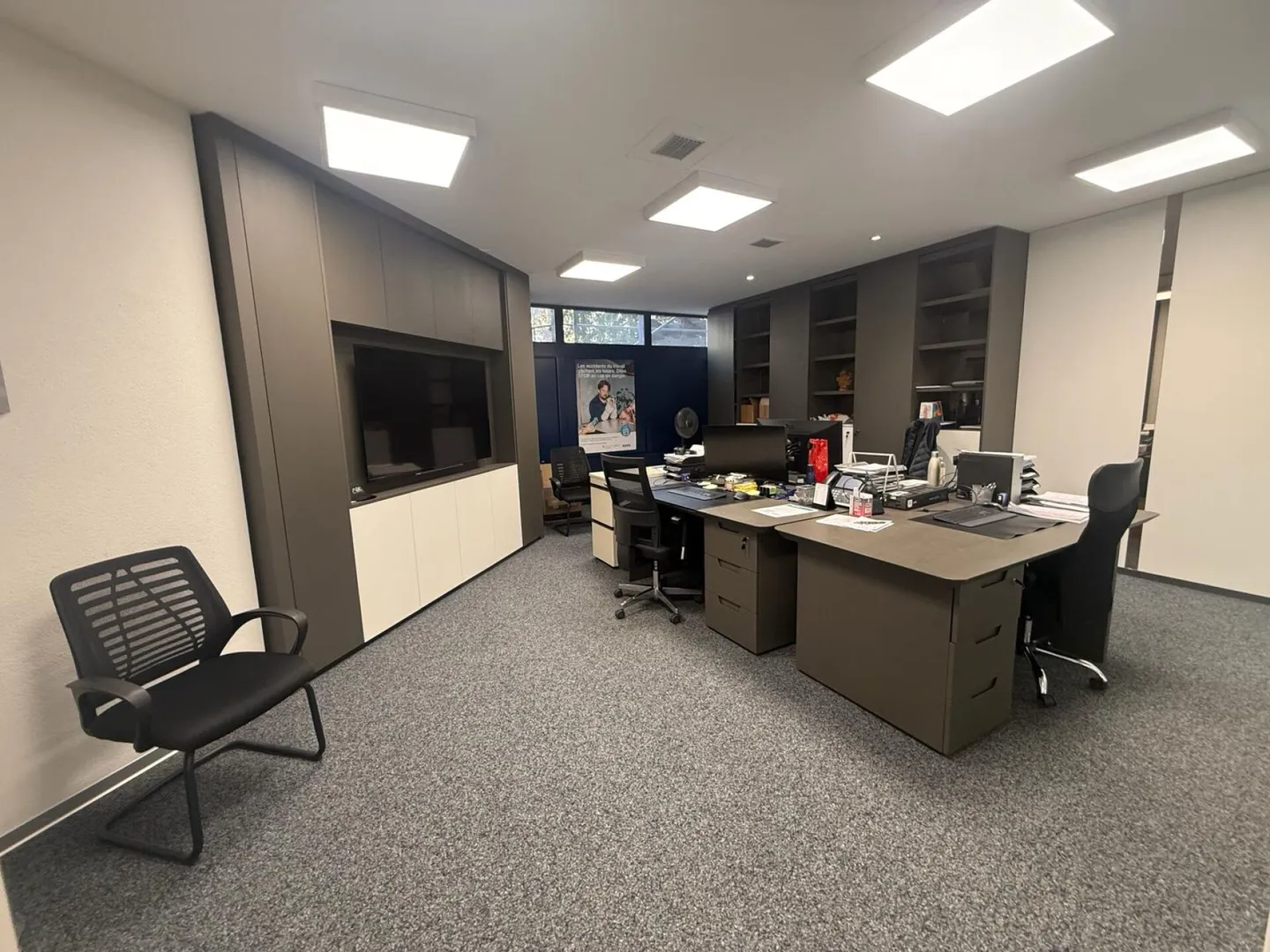 Magnifici uffici di 231m2 nel cuore di Friburgo - Foto 9 di 10