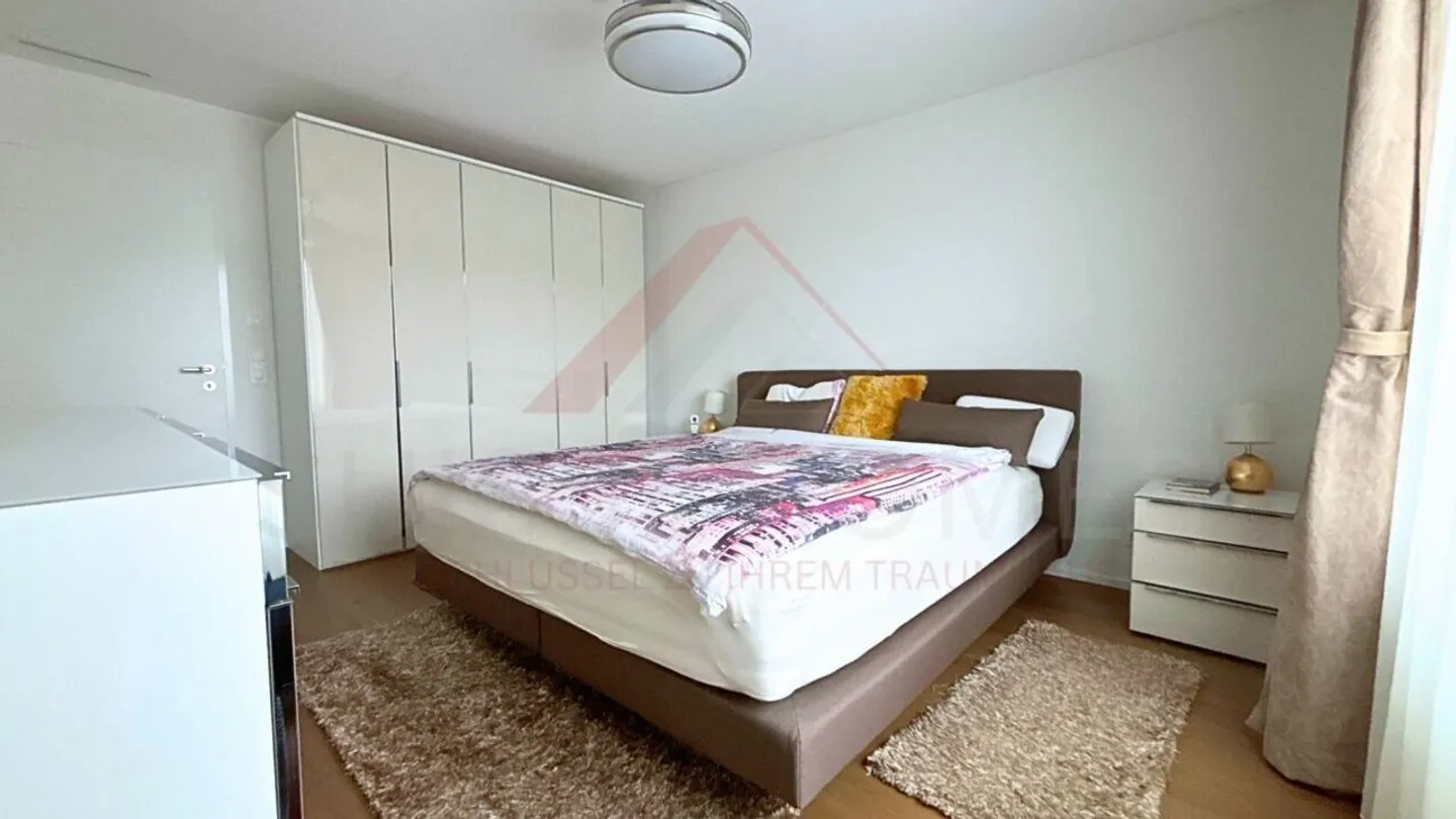 Moderne Maisonette mit Loggia - Foto 9 von 14