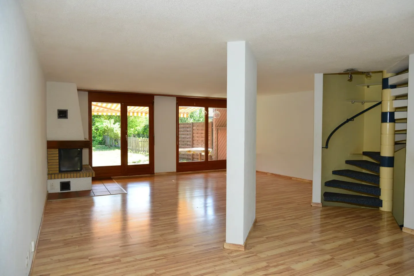 Ein Zuhause, das man nicht nur besichtigt – sondern sofort ins Herz schliesst. - Foto 4 di 13