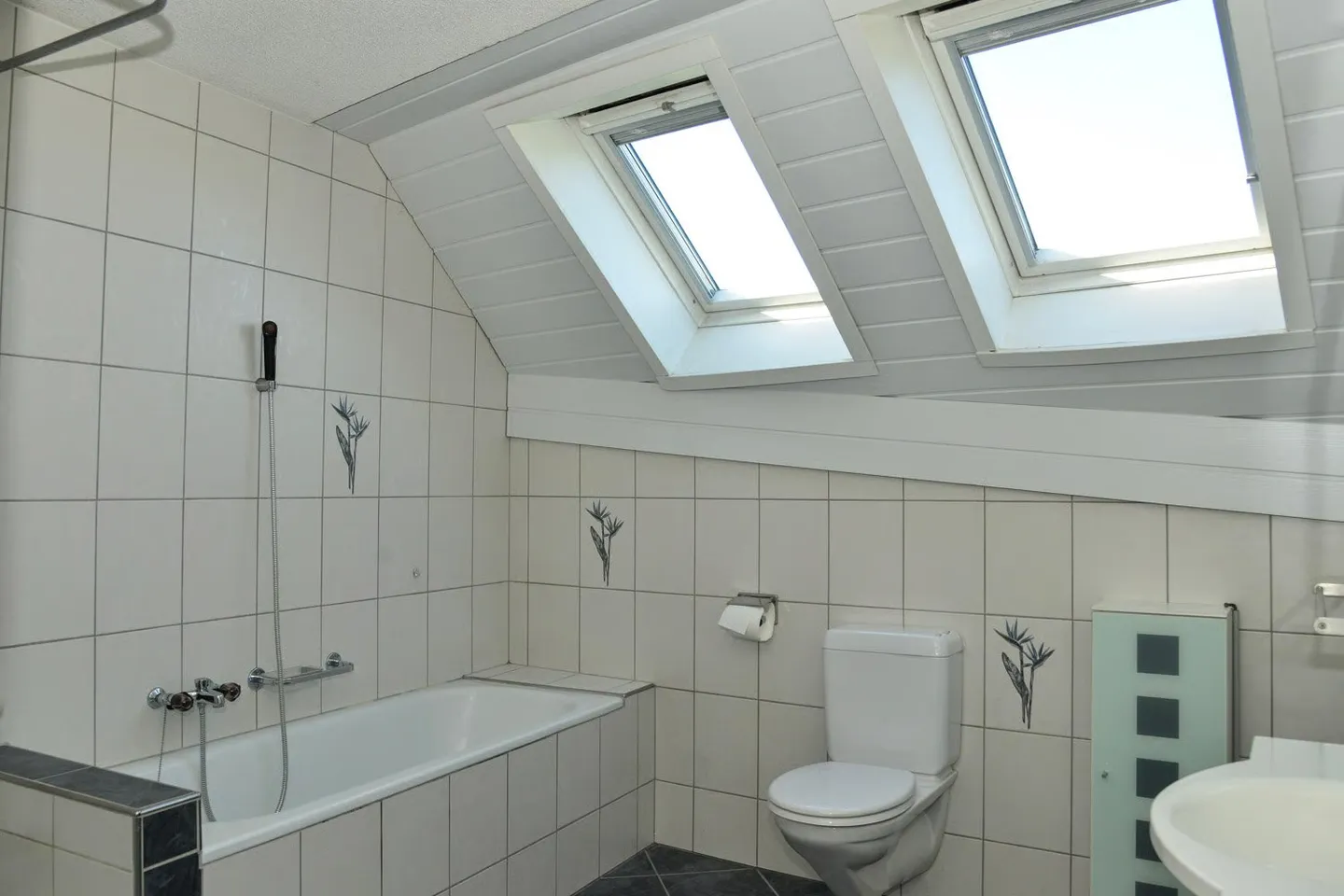 Ein Zuhause, das man nicht nur besichtigt – sondern sofort ins Herz schliesst. - Foto 10 di 13