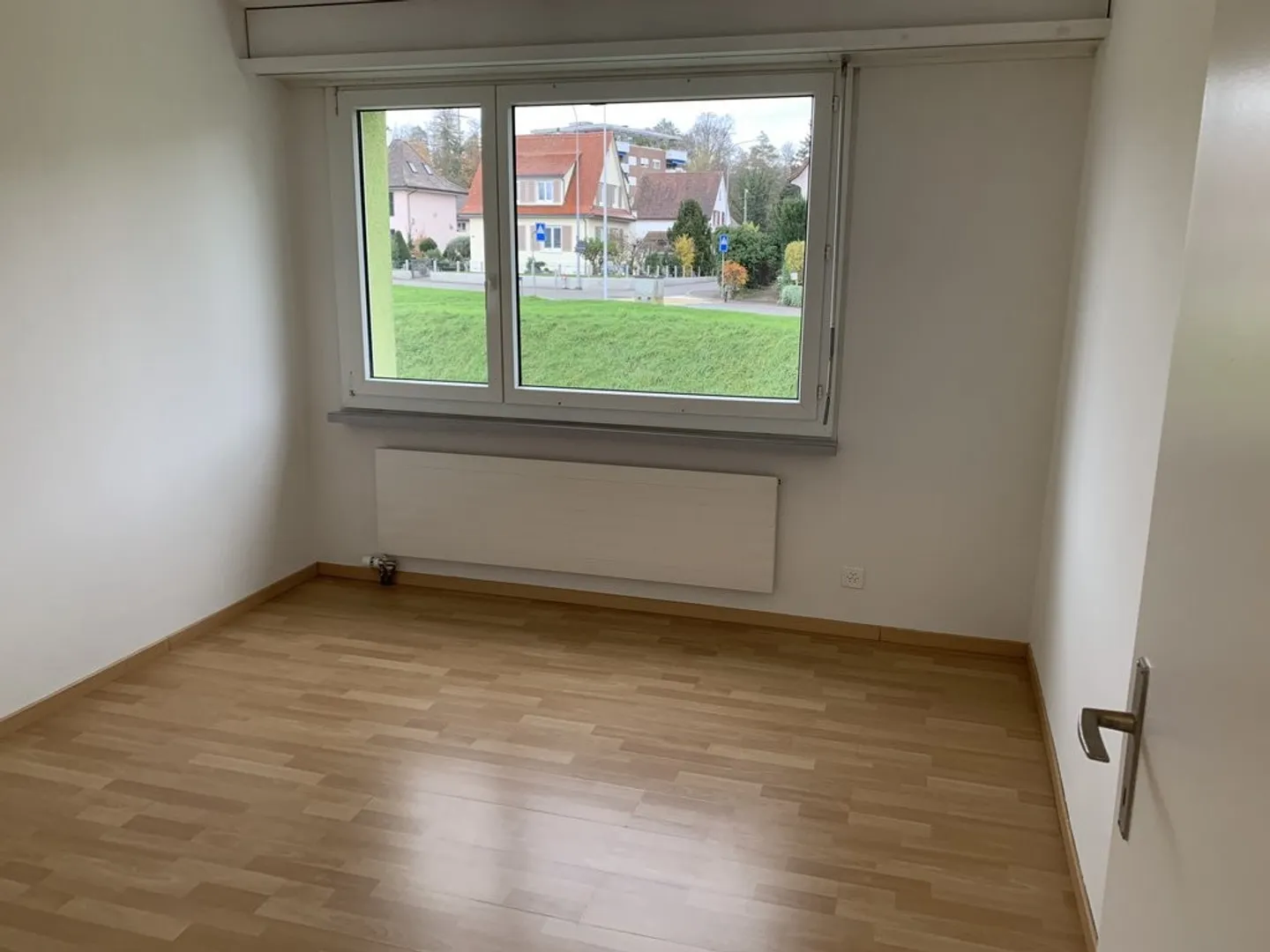 Appartamento 3.5 camere affascinante - Foto 3 di 5