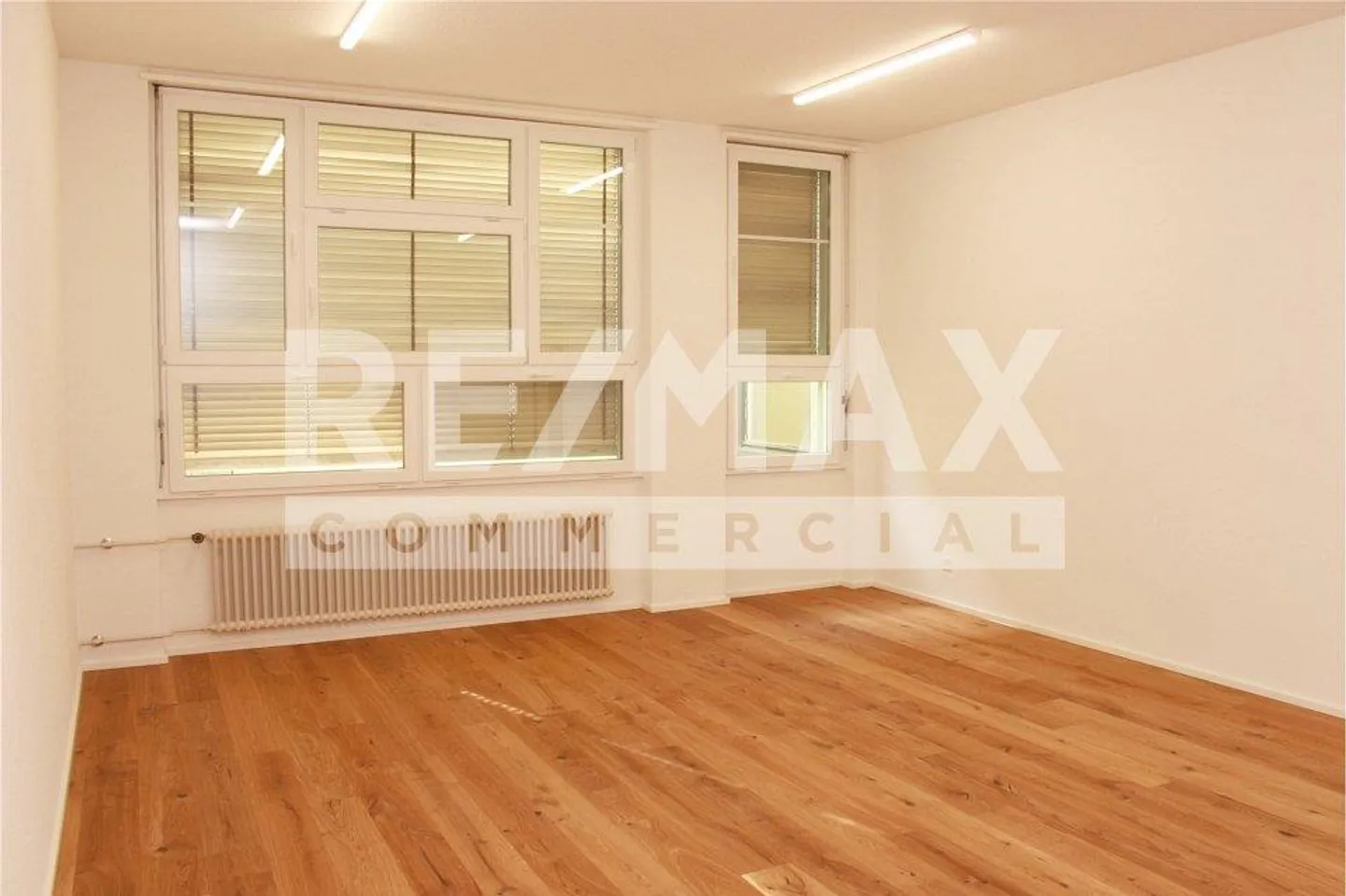 Proprietà commerciale recentemente ristrutturata - Foto 11 di 13