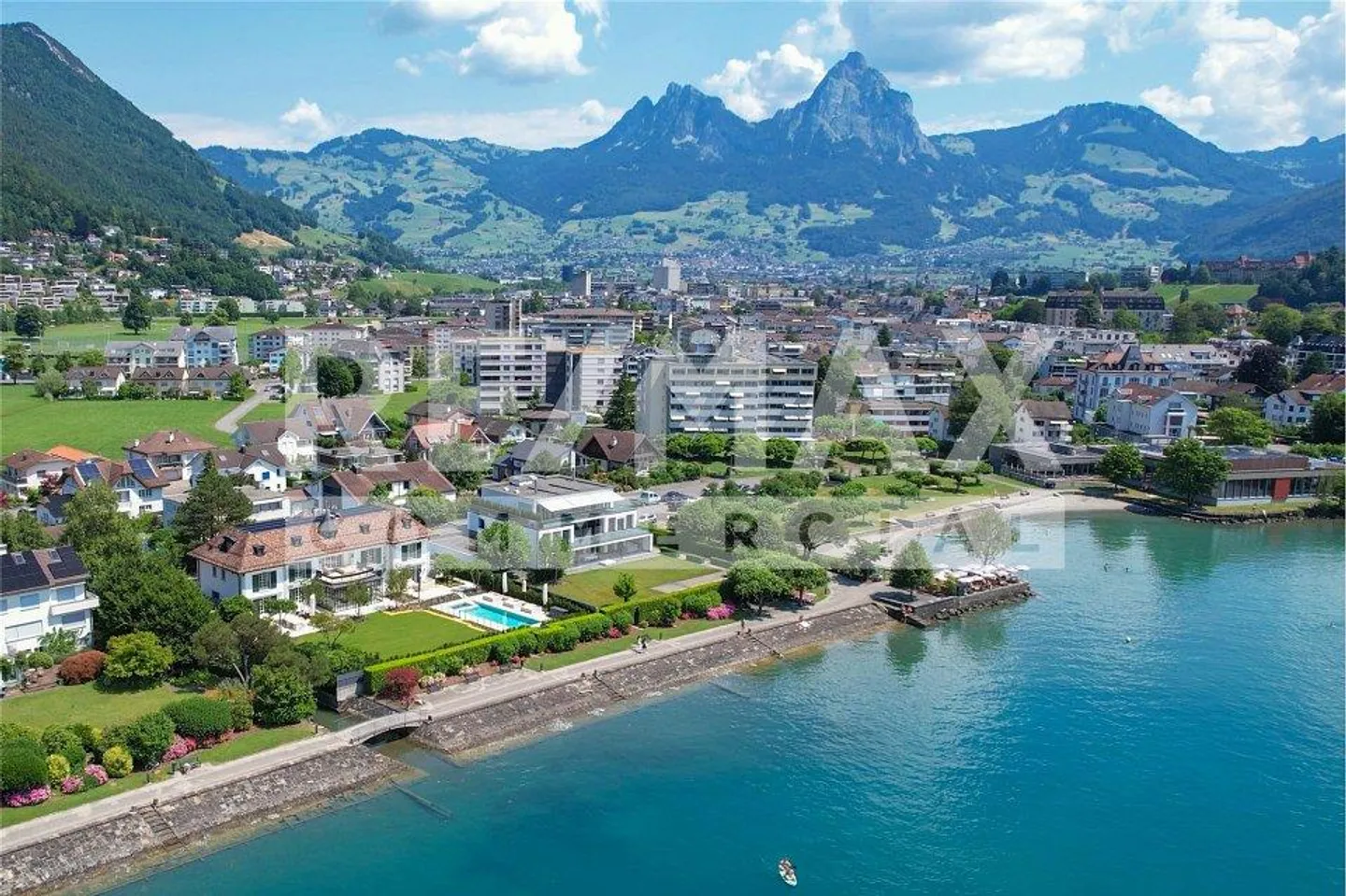 Espace de vente représentatif dans un emplacement central avec une visibilité maximale - Photo 1 sur 13