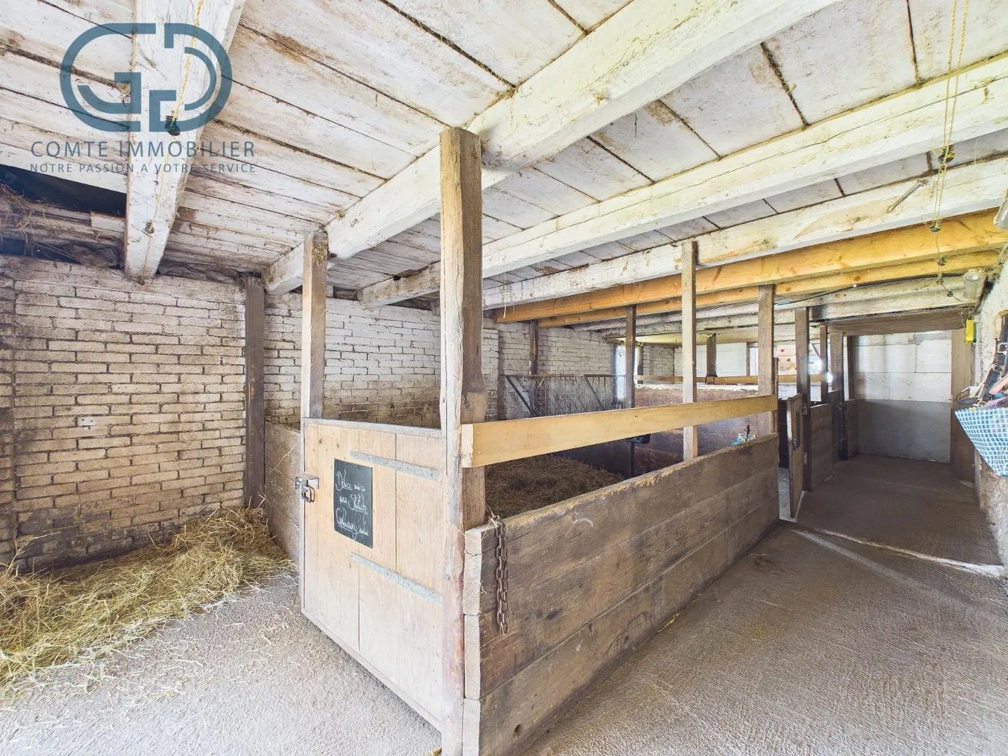 Building land 10 rooms - Photo 11 of 13