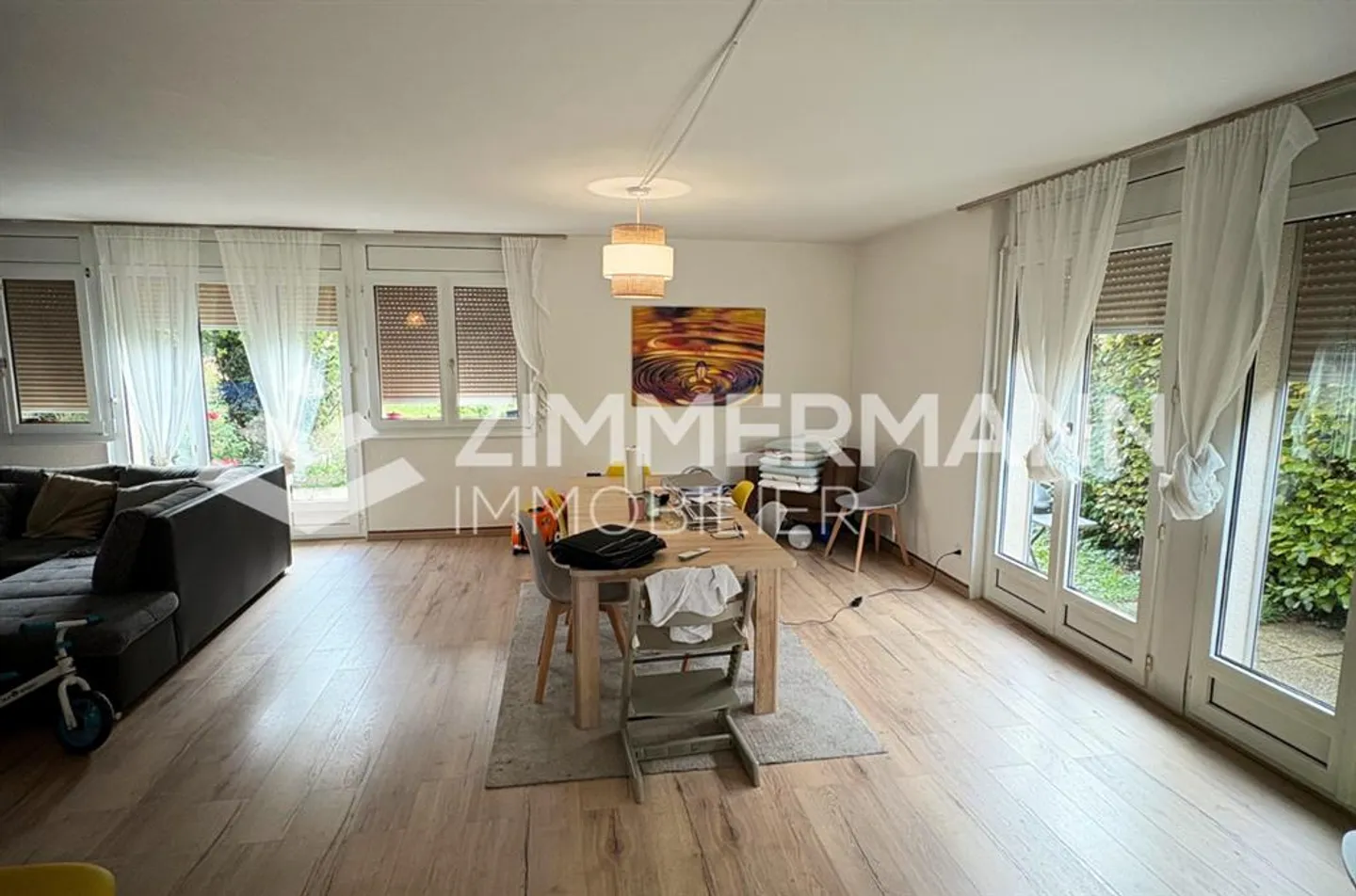 Villa 6.5 rooms - Photo 1 of 10