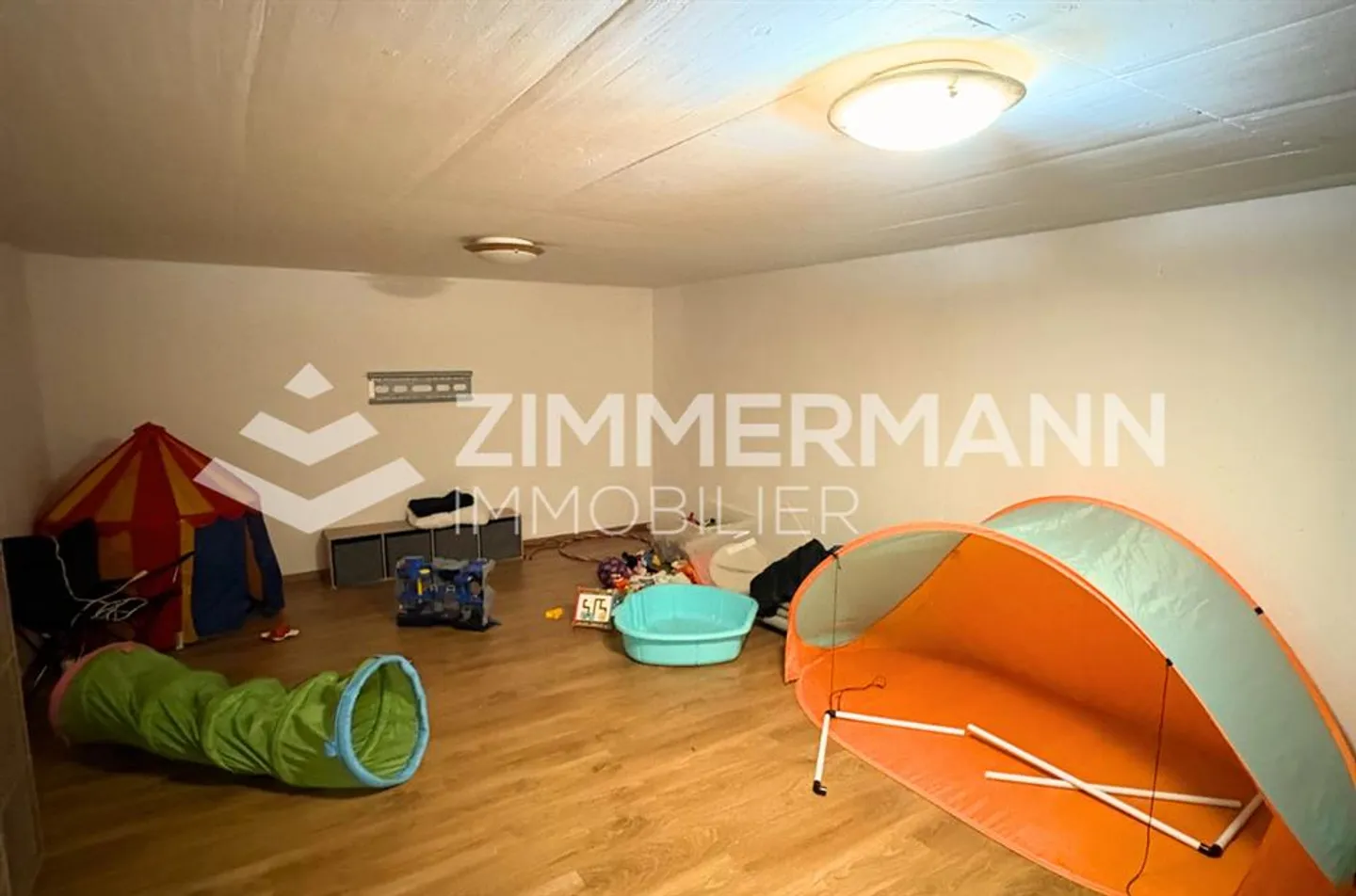 Villa 6.5 rooms - Photo 8 of 10