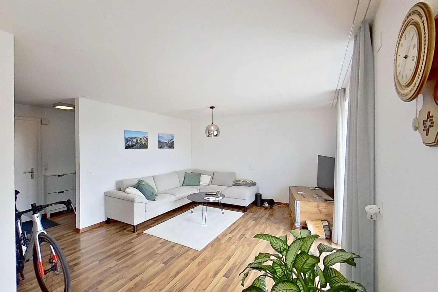Panorama inclus - Maison moderne à deux familles avec vue sur le Säntis - Photo 7 sur 18