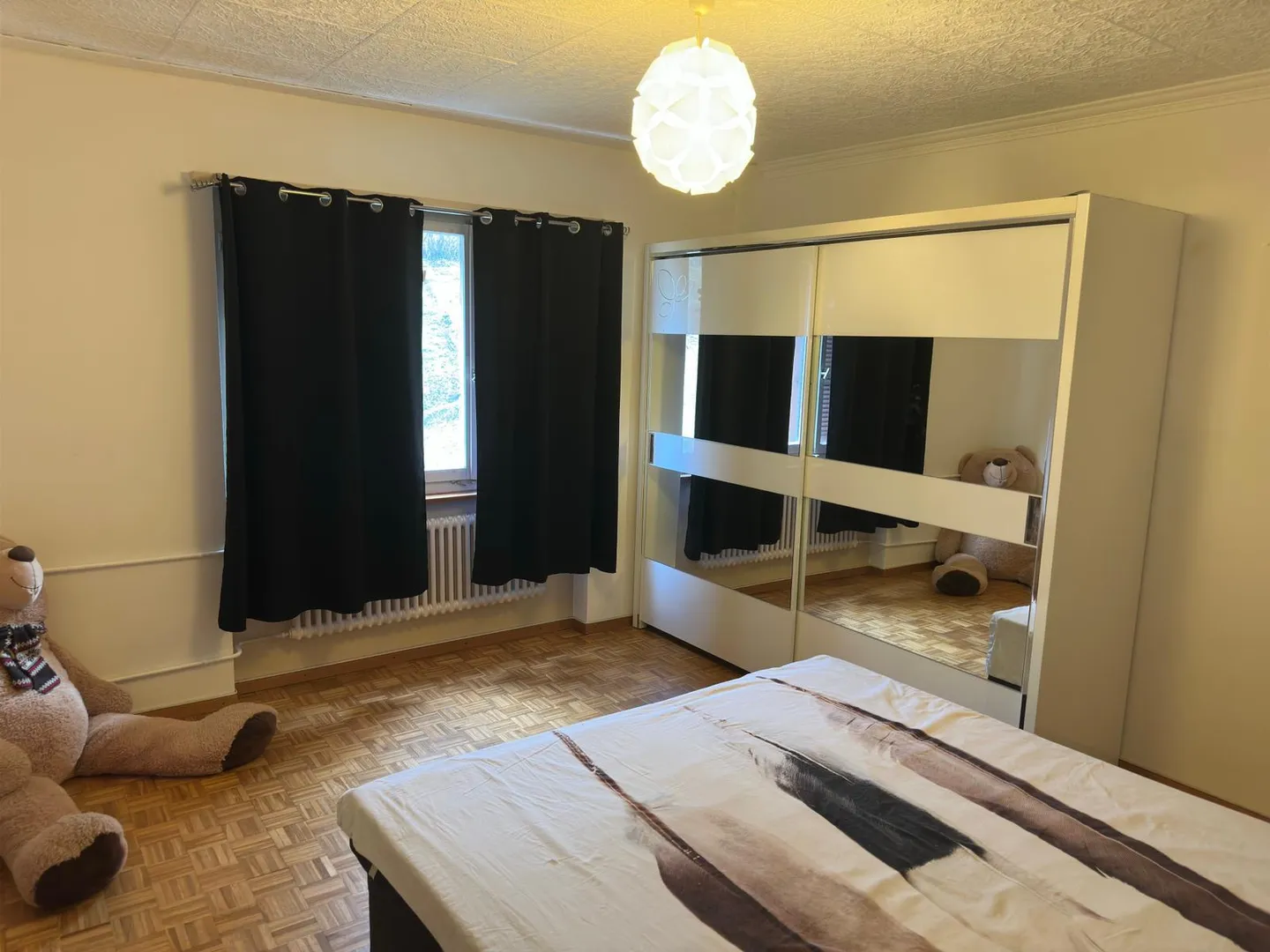 Appartement Charmant avec Balcons - Photo 7 sur 8