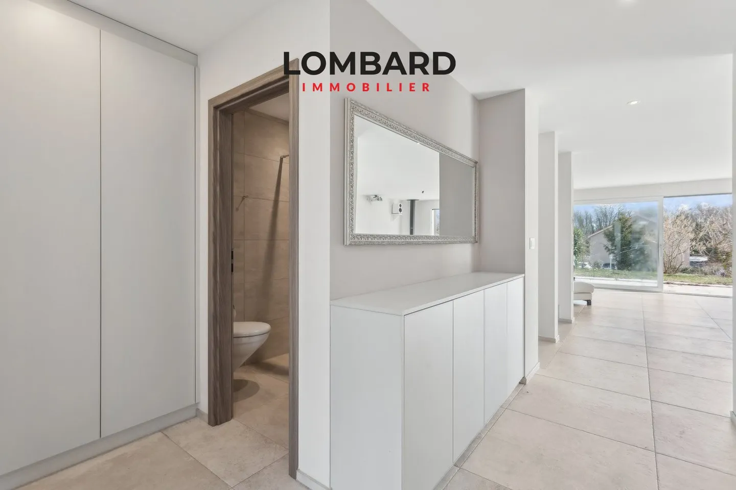 Villa moderne spacieuse de 6,5 pièces - Photo 4 sur 9