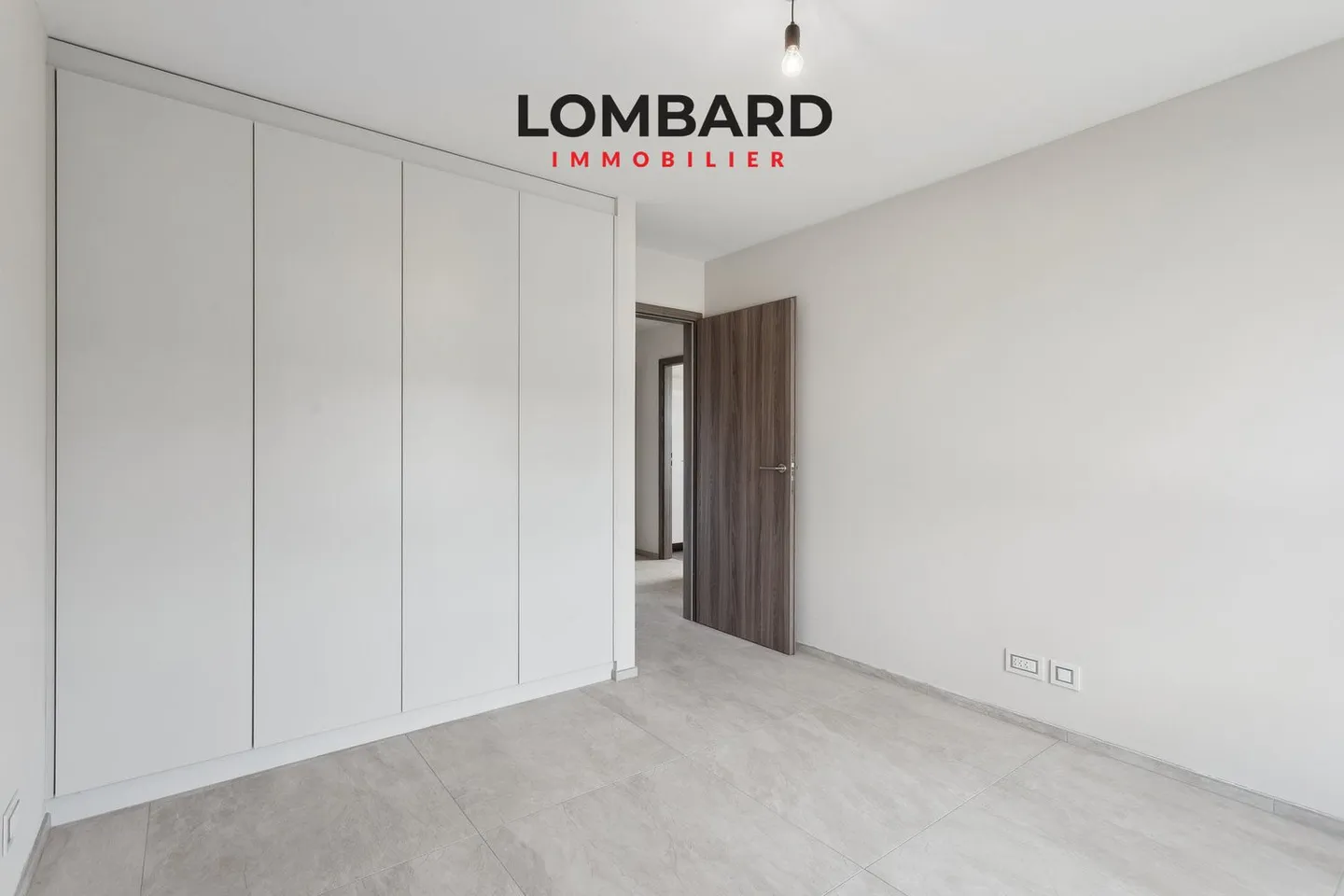 Villa moderne spacieuse de 6,5 pièces - Photo 5 sur 9