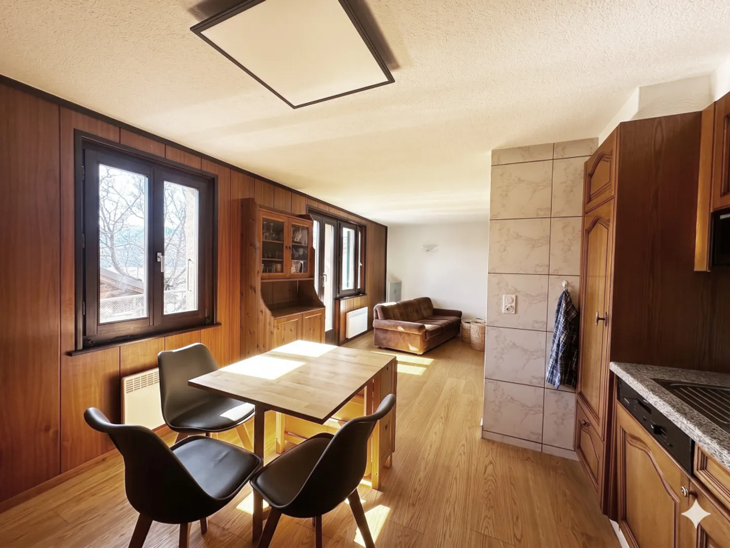 Magnifique appartement de 2,5 pièces, à 10 minutes de Sion ! - Photo 4 sur 12