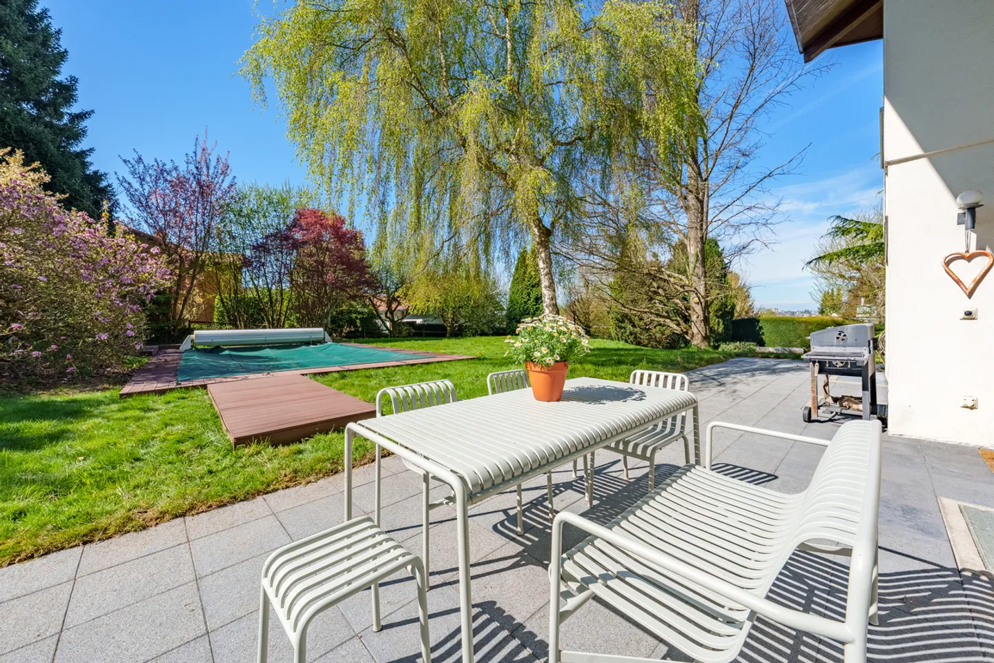 Villa familiare spaziosa con piscina ai margini della foresta - Foto 3 di 13