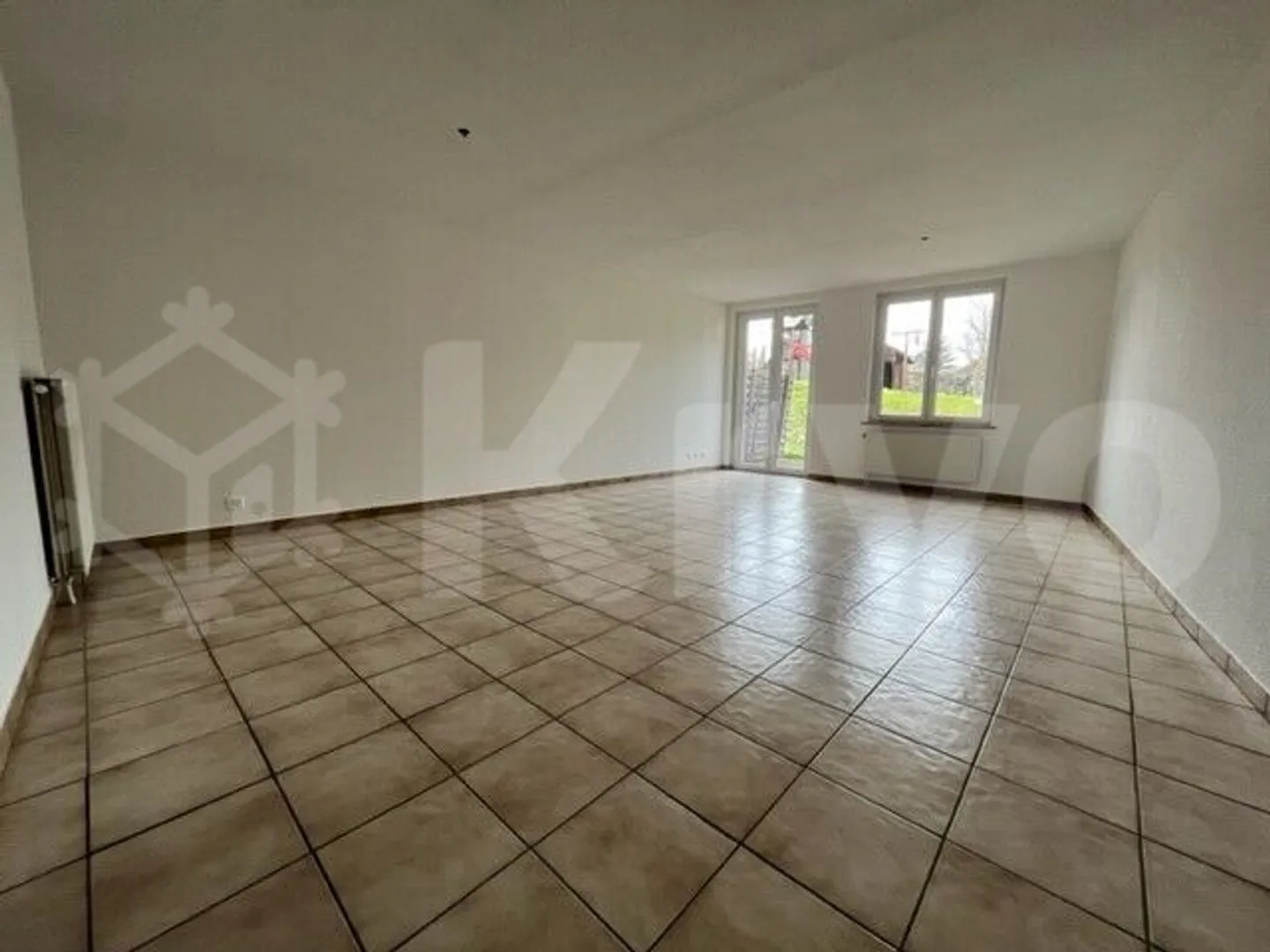 Appartement de deux pièces et demie à louer - Photo 3 sur 5