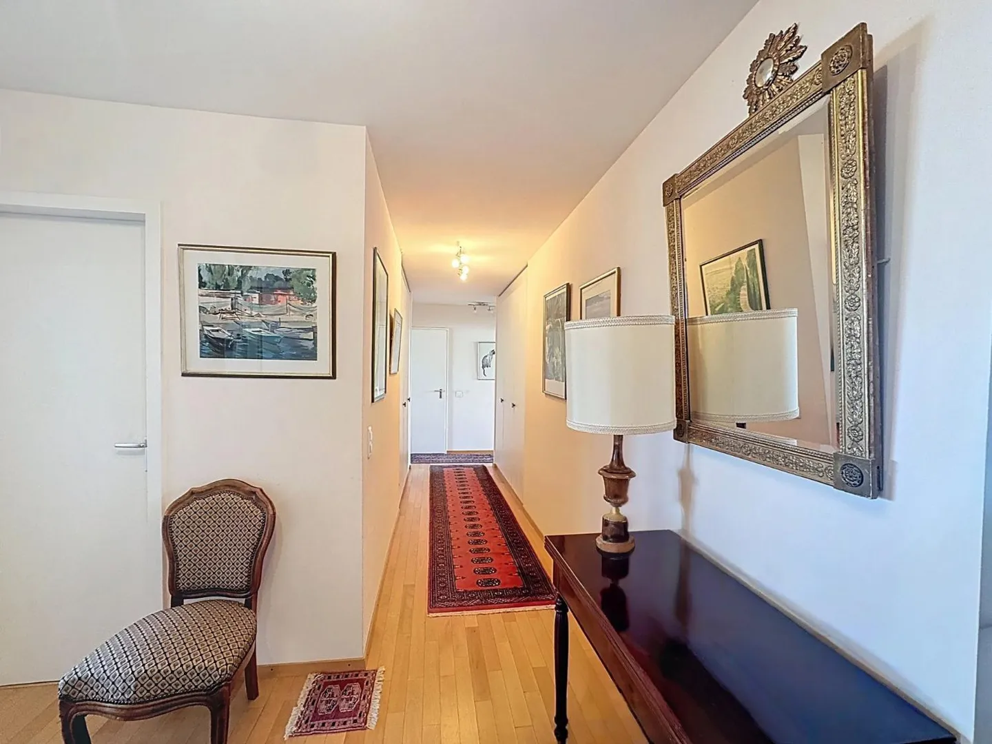 Appartement spacieux avec vue sur le lac - Photo 10 sur 13