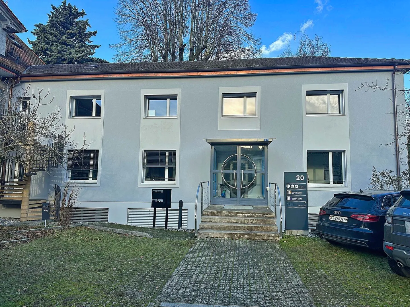 Bella superficie per ufficio in affitto a Estavayer-le-Lac. - Foto 1 di 4