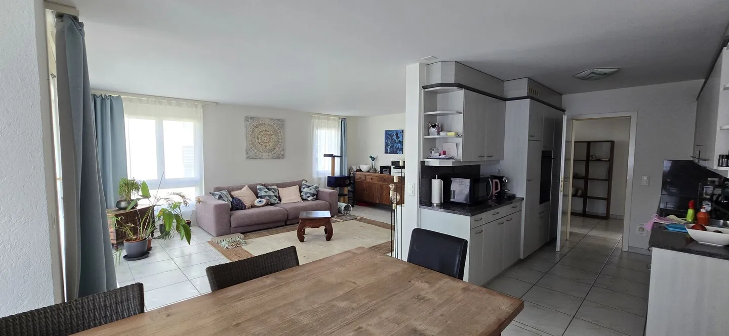 Sonnige Wohnung in Männedorf - Foto 4 von 11