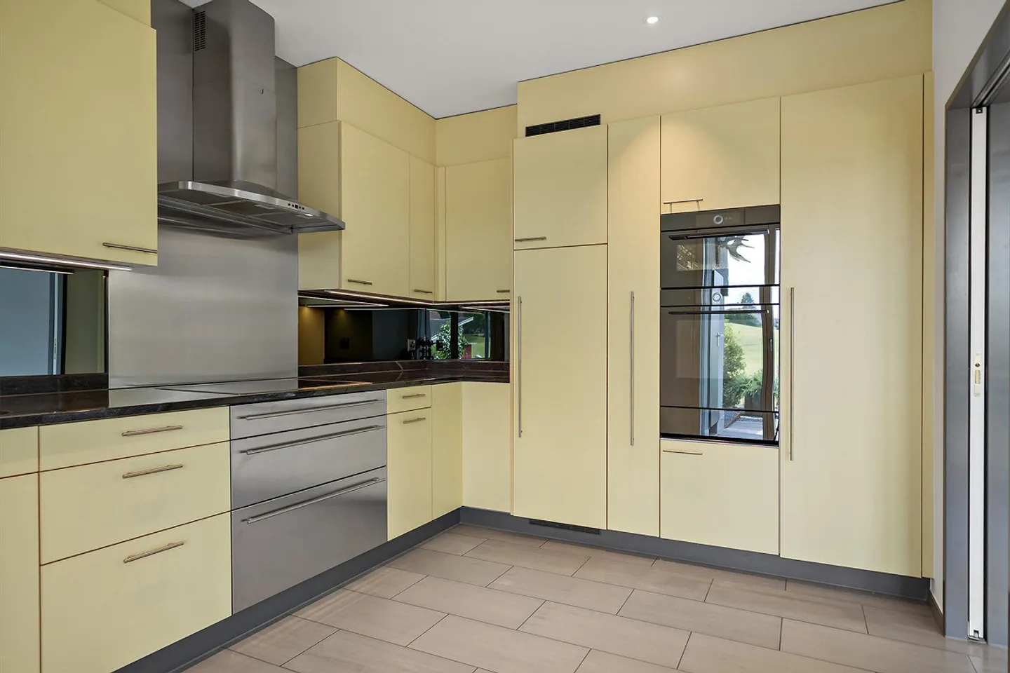 Living Oasis in Hochdorf - Photo 4 of 11