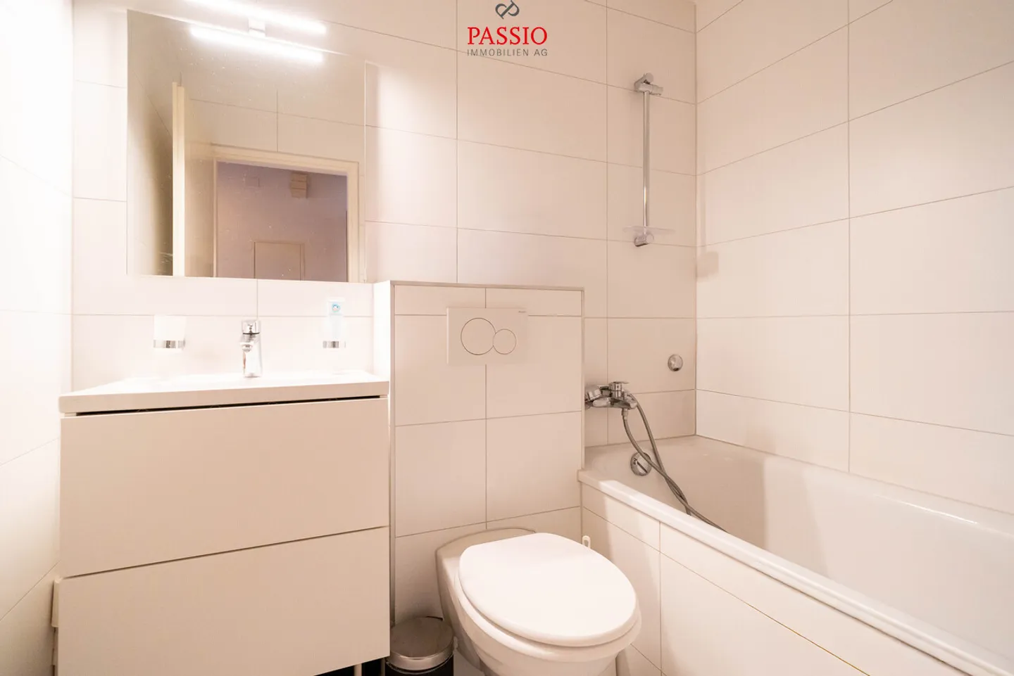 Wohnung kaufen - Foto 2 von 9