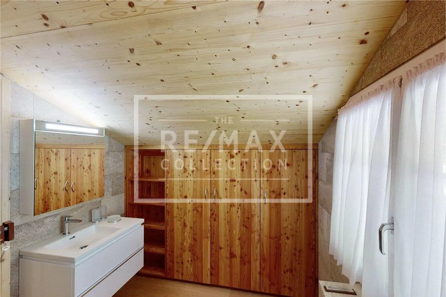 Charmantes renoviertes Chalet - Foto 10 von 13