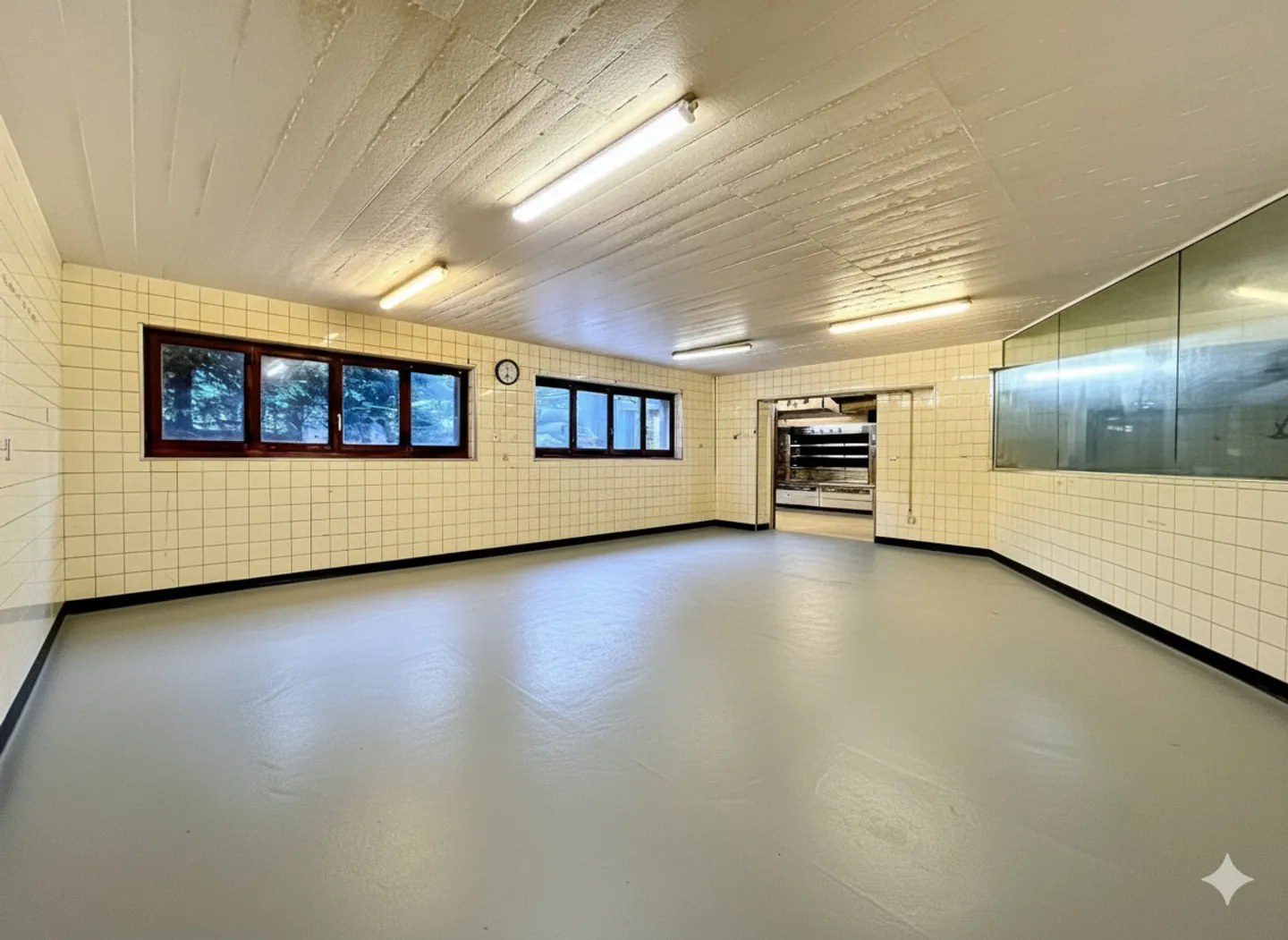 Industry - Photo 11 of 13