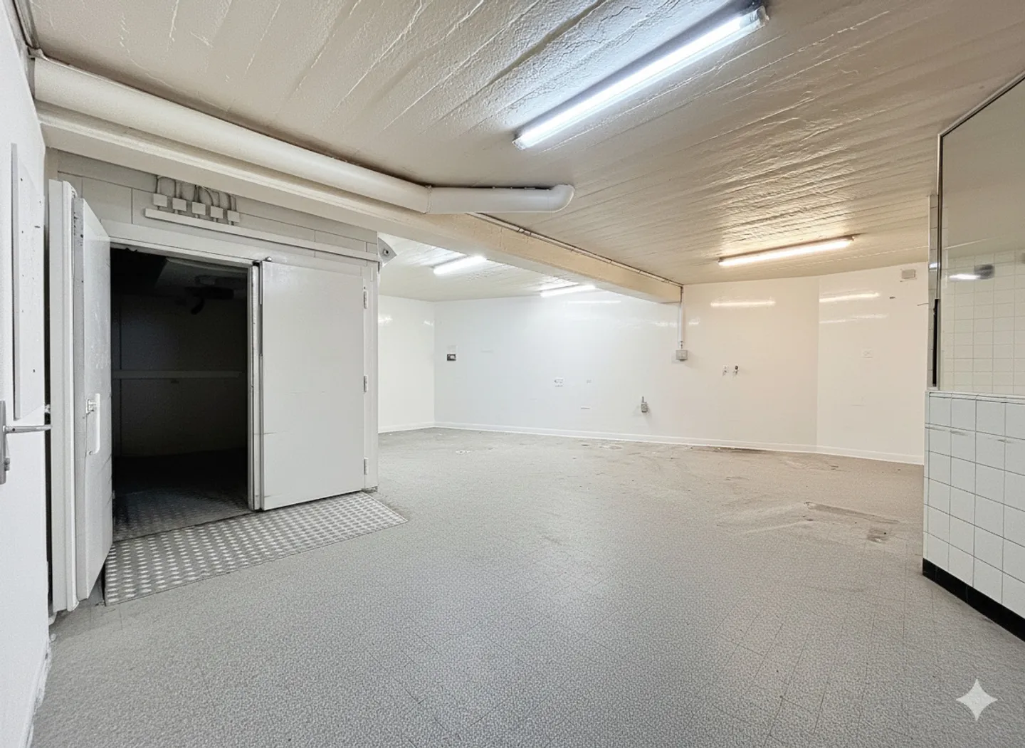 Industry - Photo 13 of 13