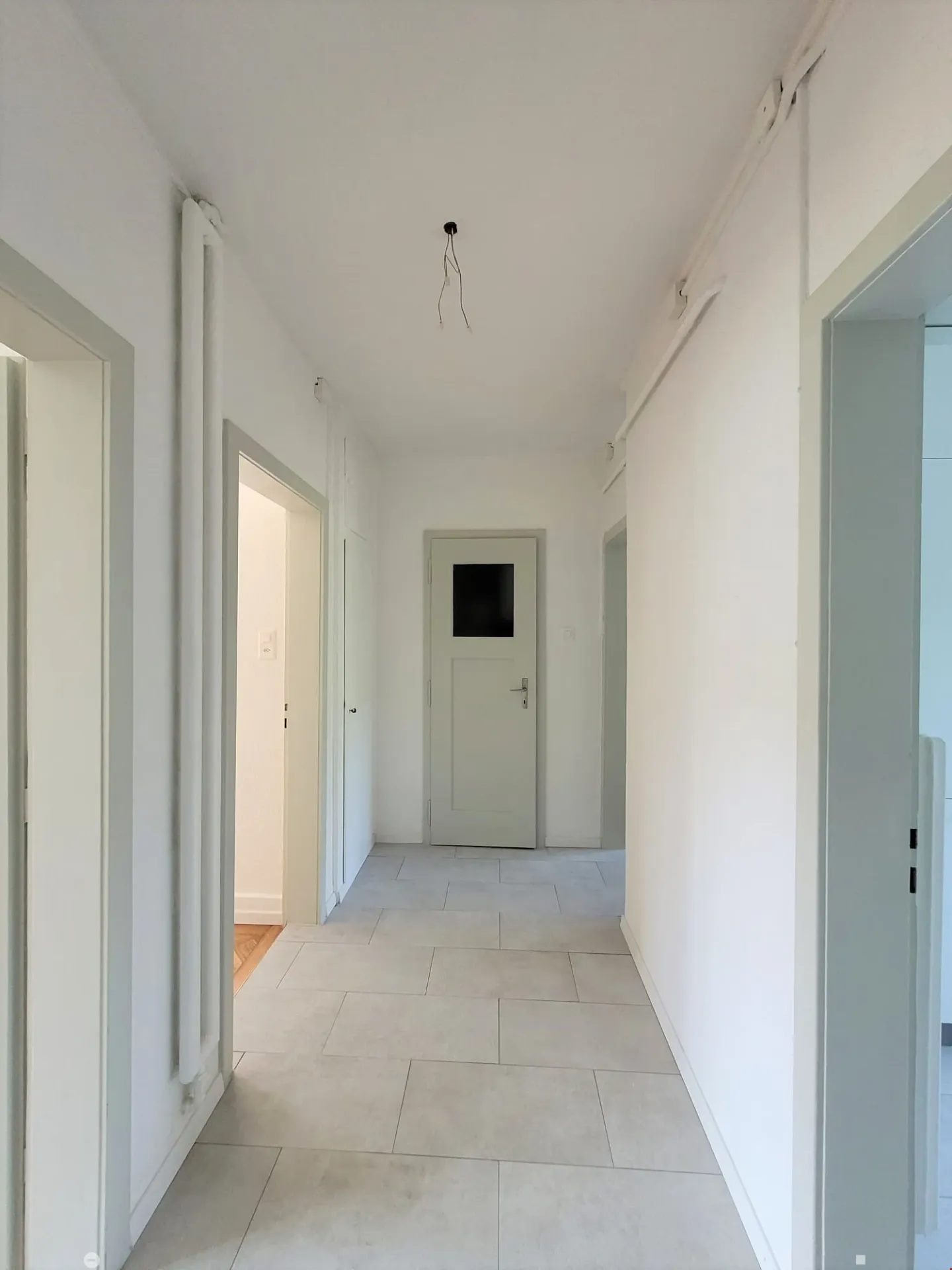Helle Wohnung mit Mansardenzimmer - Foto 6 von 14