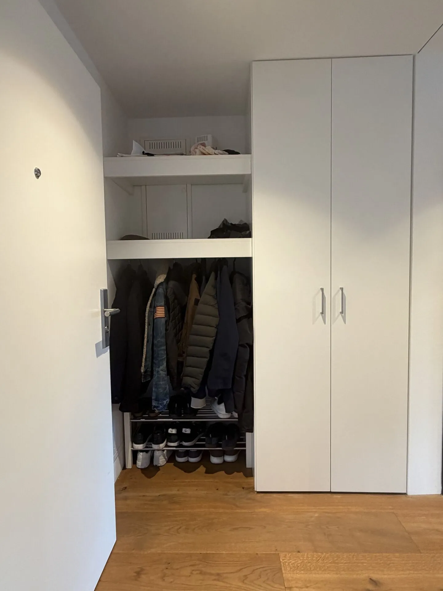 Appartement 2.5 pièces élégant à Hölstein - de haute qualité, calme et prêt à emménager - Photo 9 sur 15