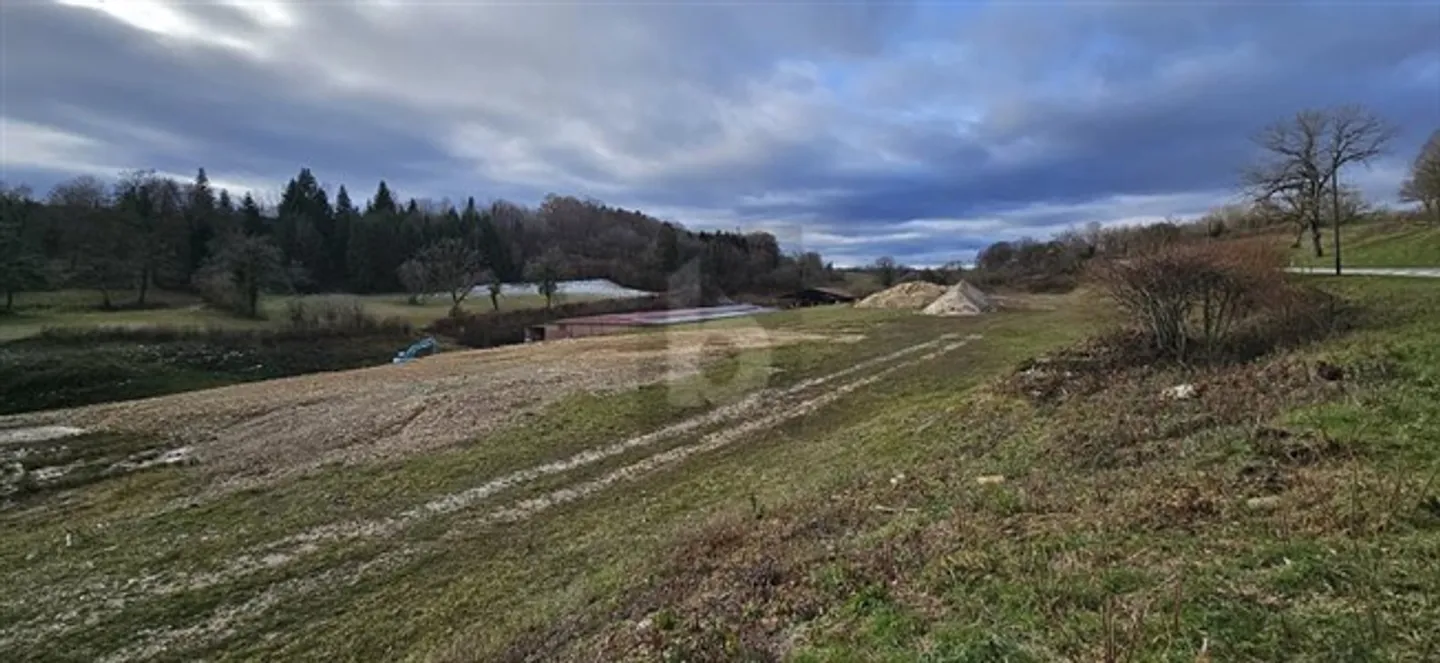 Charmantes Bauernhaus Rückzugsort - Foto 1 von 4