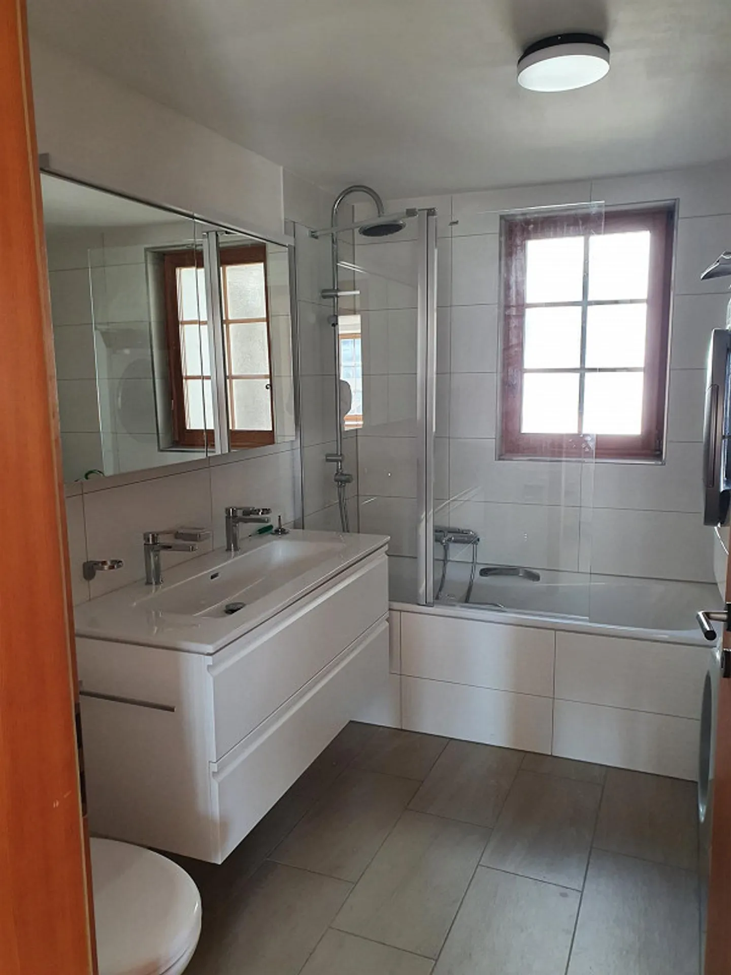 Beautiful old apartment in the center of Weinfelden - Photo 4 of 4