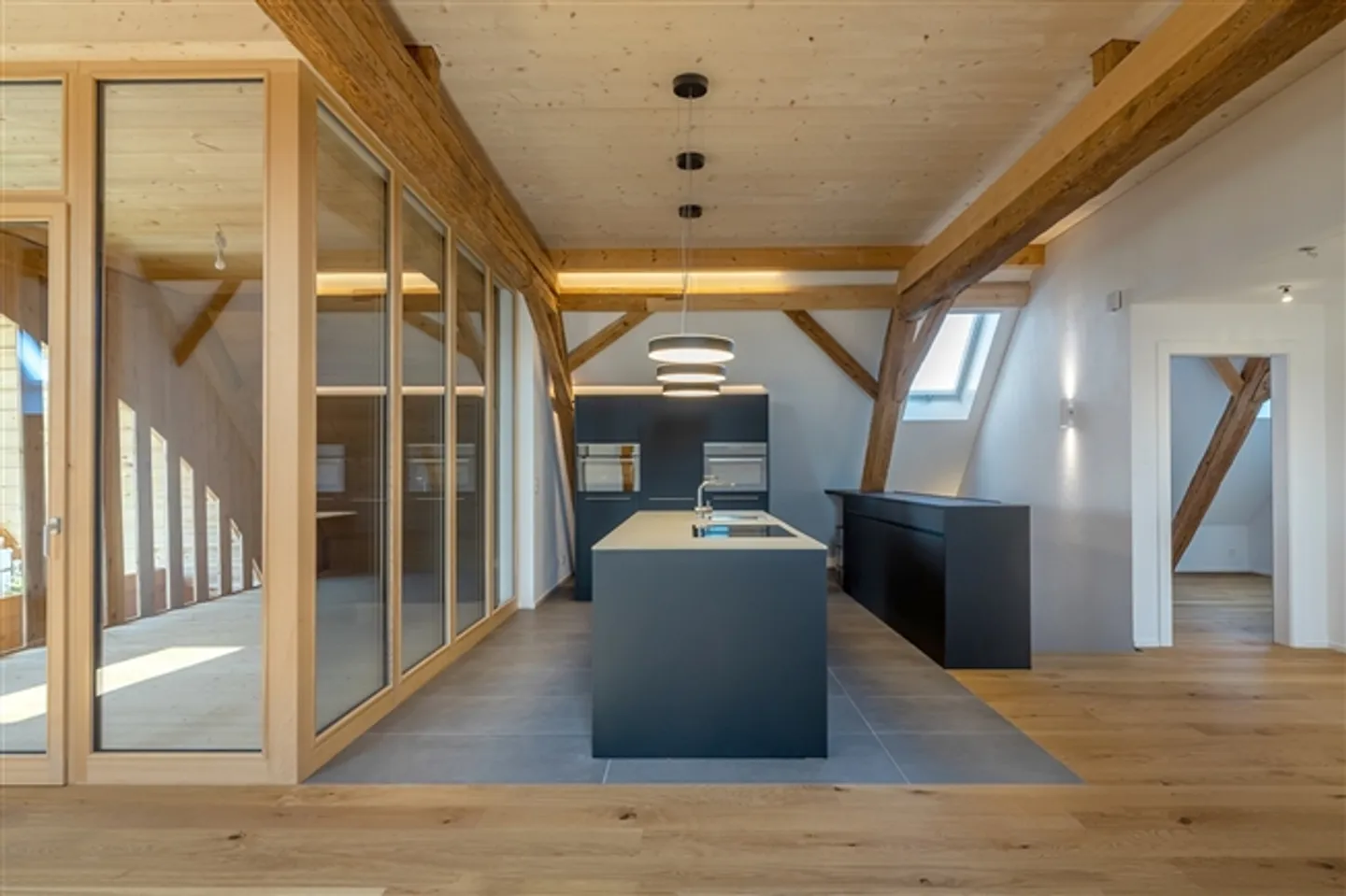 From historical farmhouse to modern living - Wallenbuch FR - Photo 3 of 10