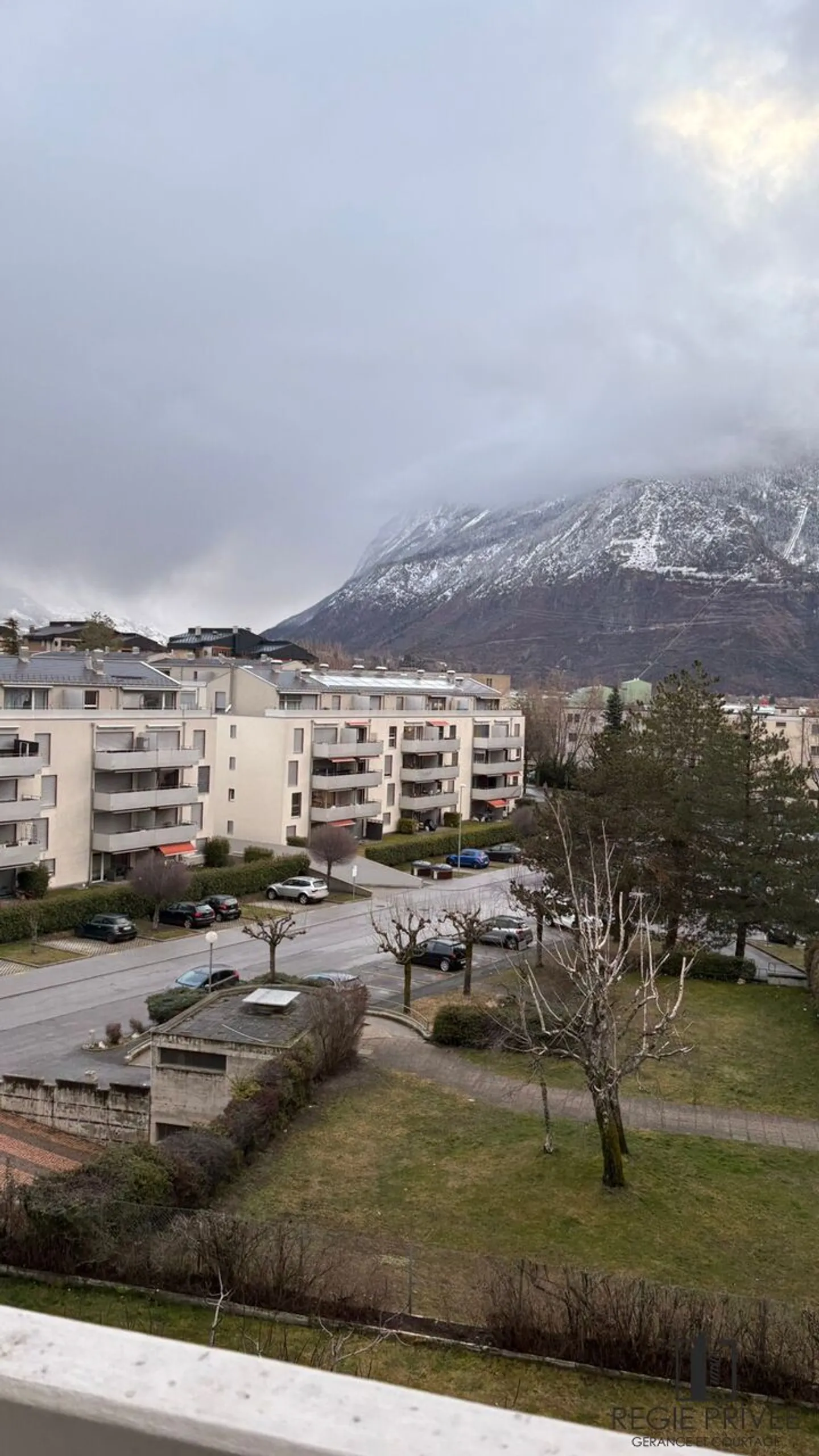 Appartement de 2.5 pièces au 3ème étage - Photo 4 sur 8