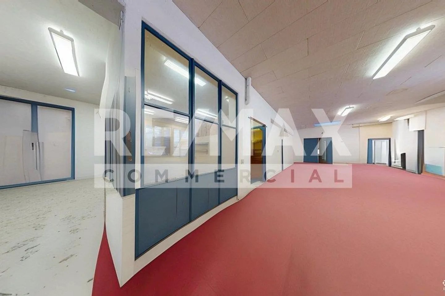 Gewerbehaus ebenerdig, für Loft-Büro, Praxis, Atelier, Showroom, H ... - Foto 6 von 13