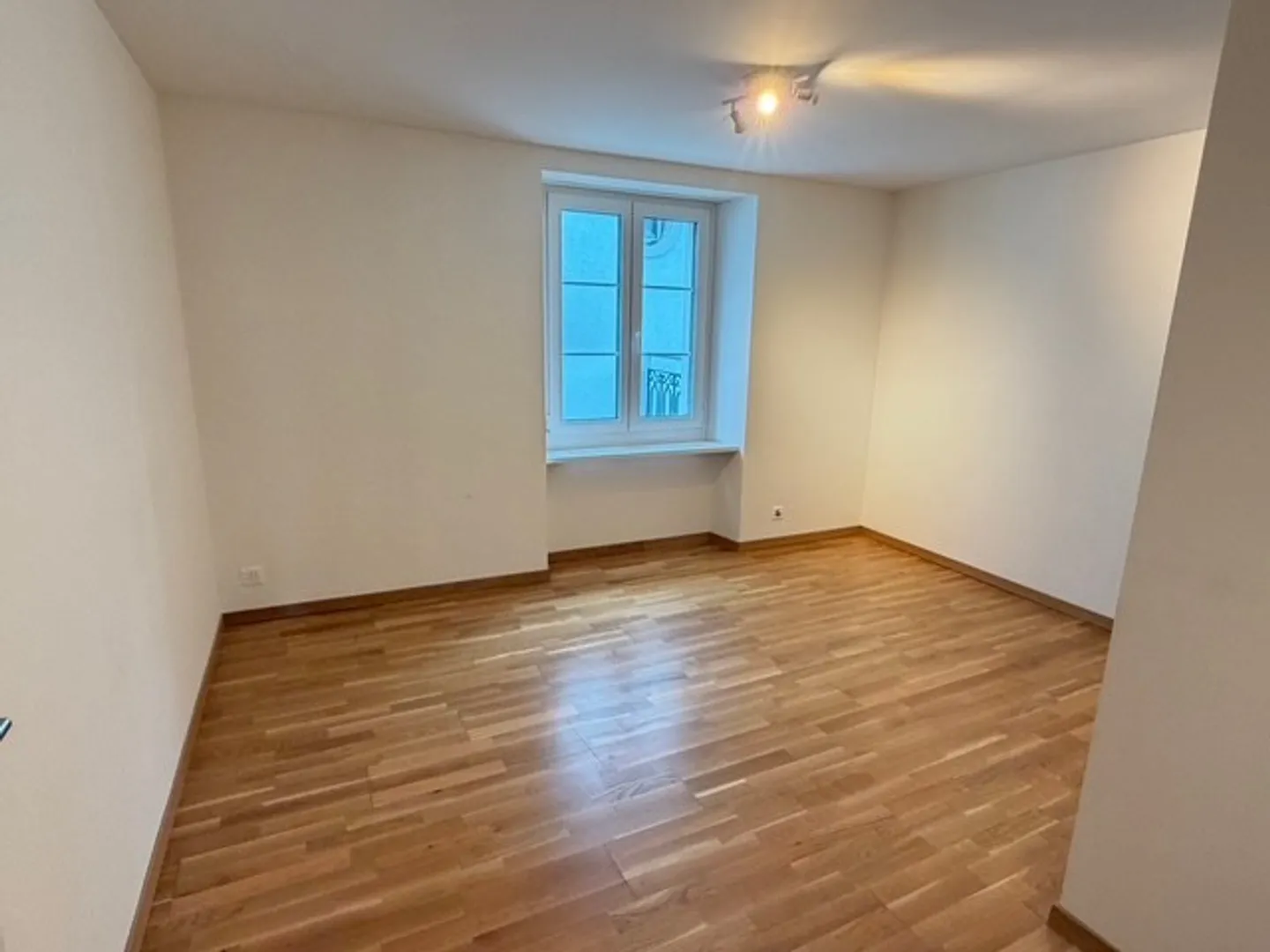 Charmante Wohnung mit Seesicht - Foto 8 von 13