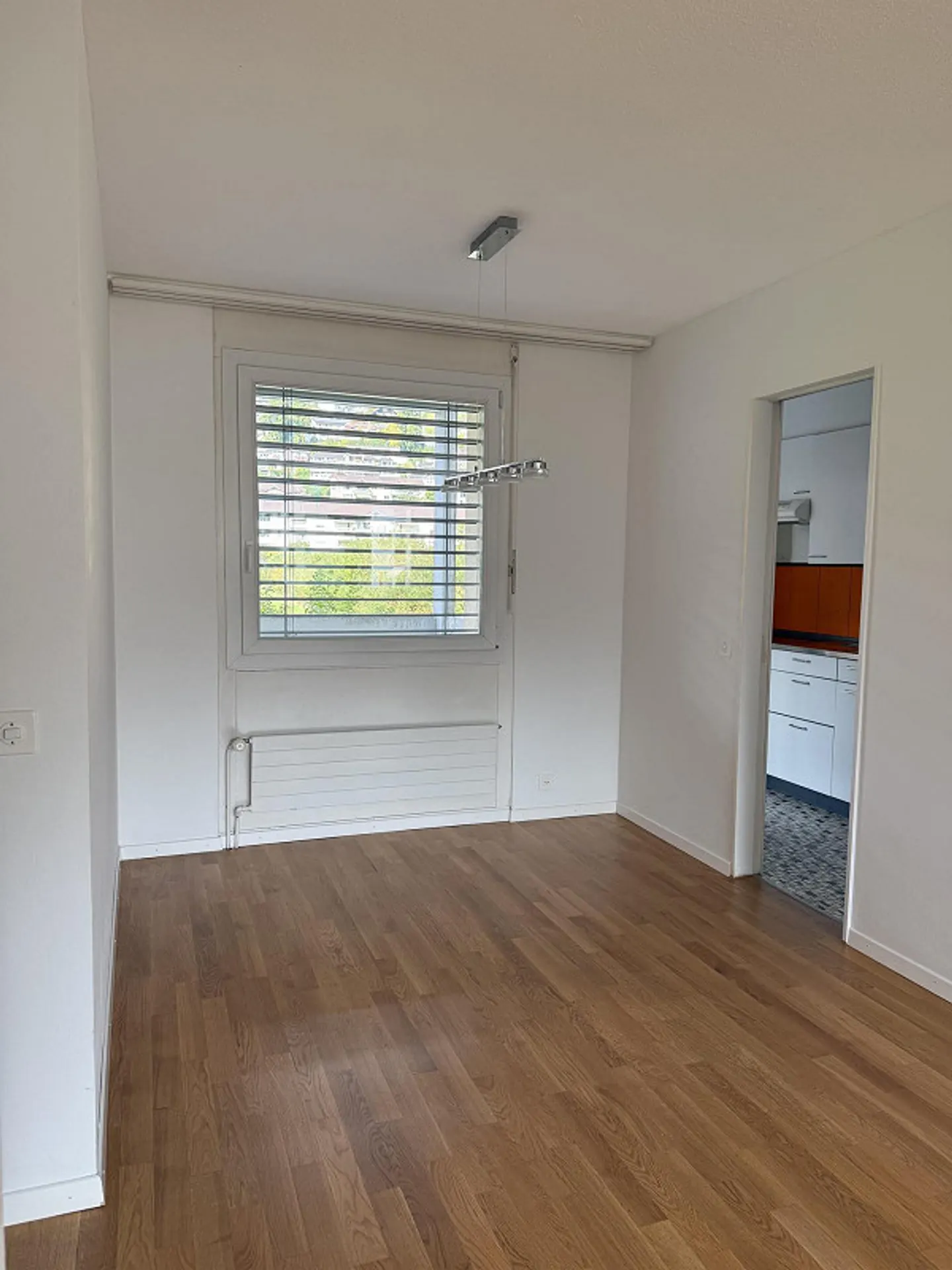 Appartement lumineux avec deux balcons et belle vue à Kriens - Photo 6 sur 11