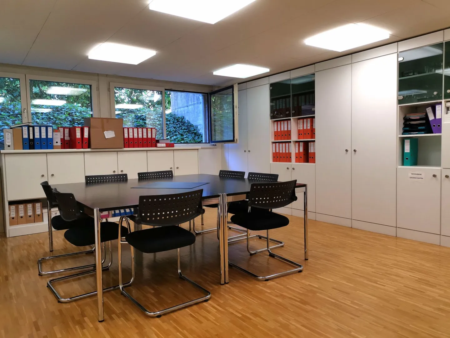 Büro- / Praxisräume an zentraler Lage in Münchenstein - Foto 8 von 14