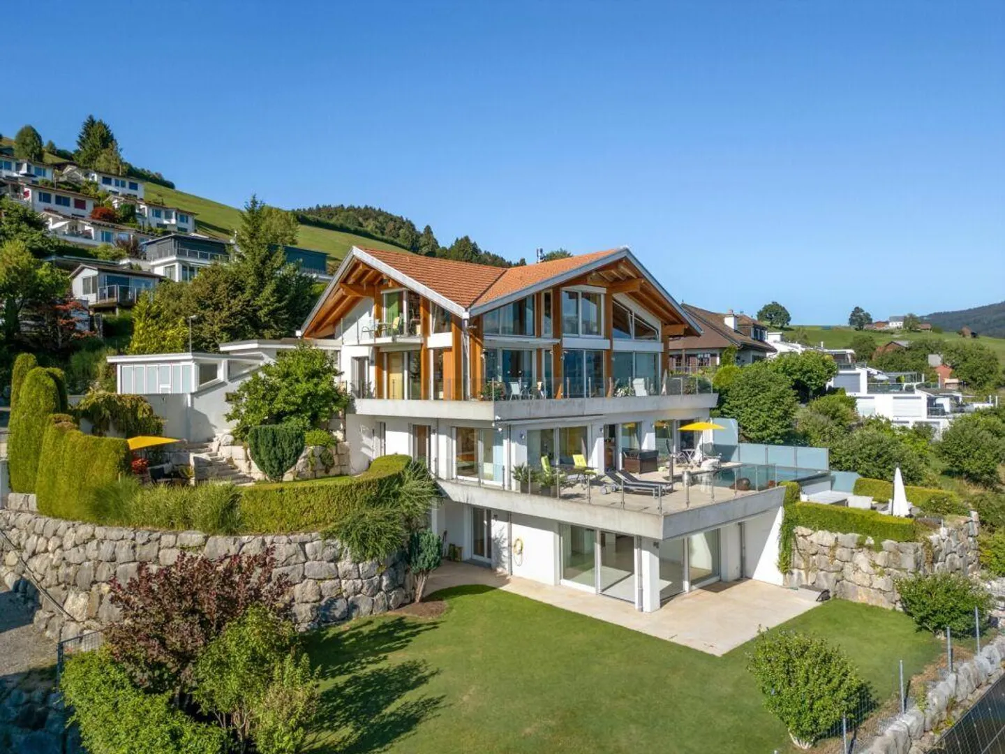 Villa mit Unvergleichlicher Weitsicht - Foto 1 von 7