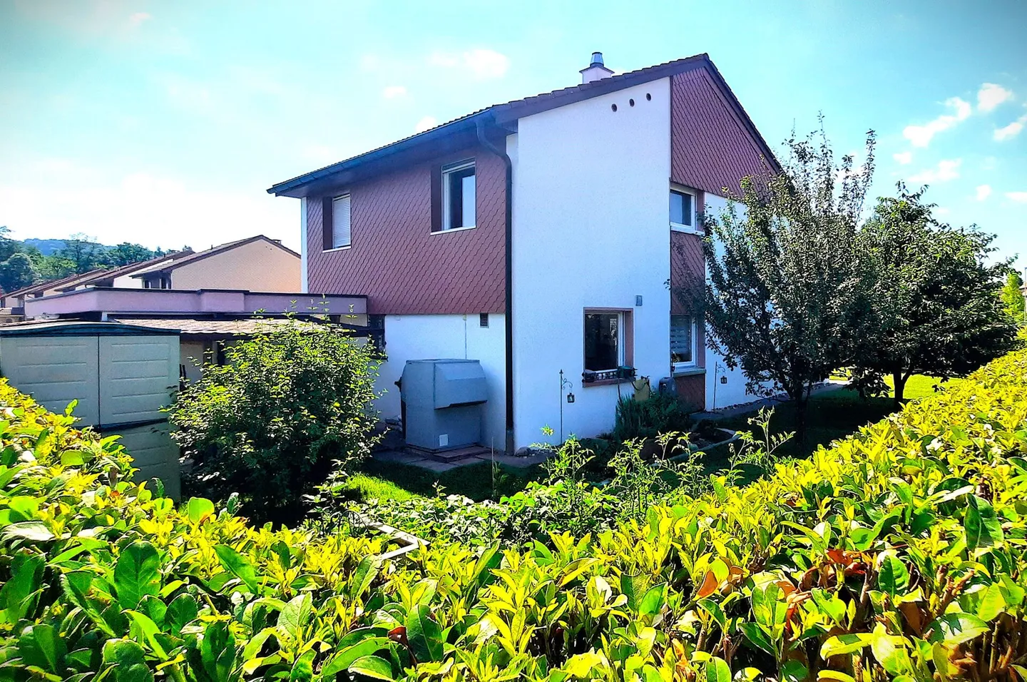 Familienfreundliches Einfamilienhaus mit Gartenparadies - Foto 4 von 14