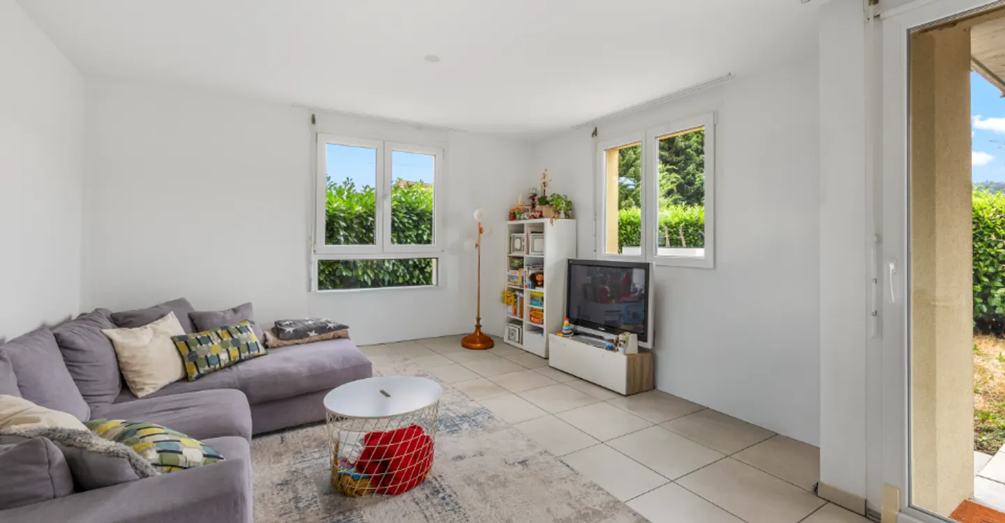 Appartement Charmant avec Jardin - Photo 4 sur 14